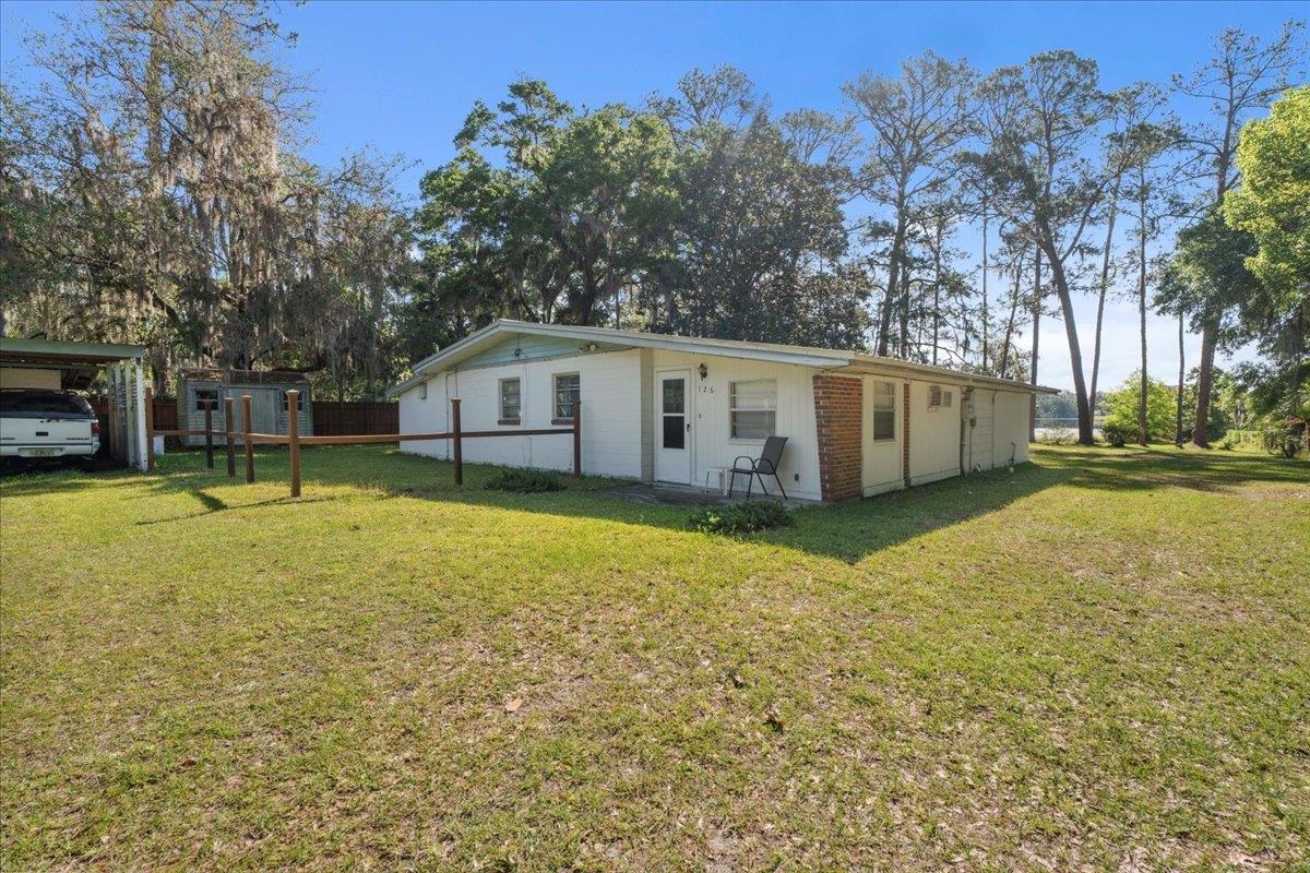 Image 3 of 54 For 126 Echo Ln  