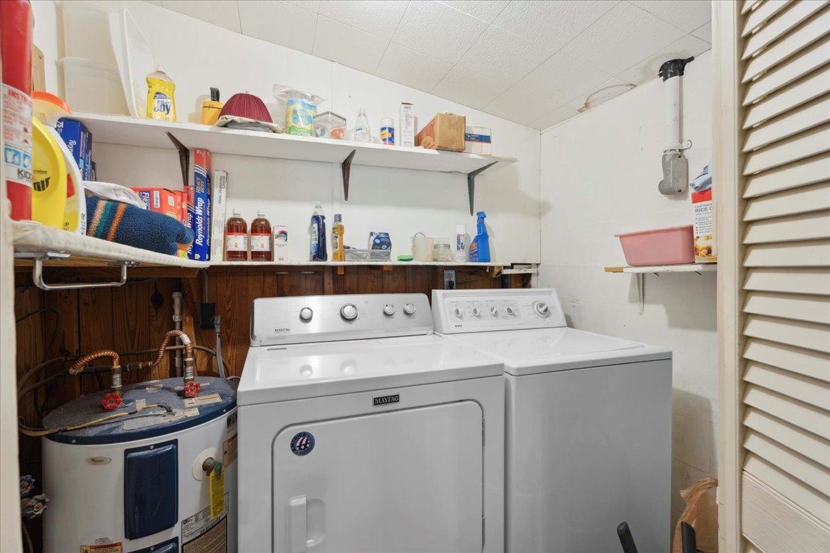 Image 31 of 54 For 126 Echo Ln  