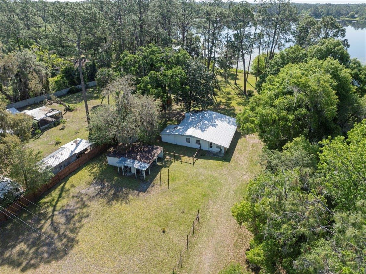 Image 5 of 54 For 126 Echo Ln  