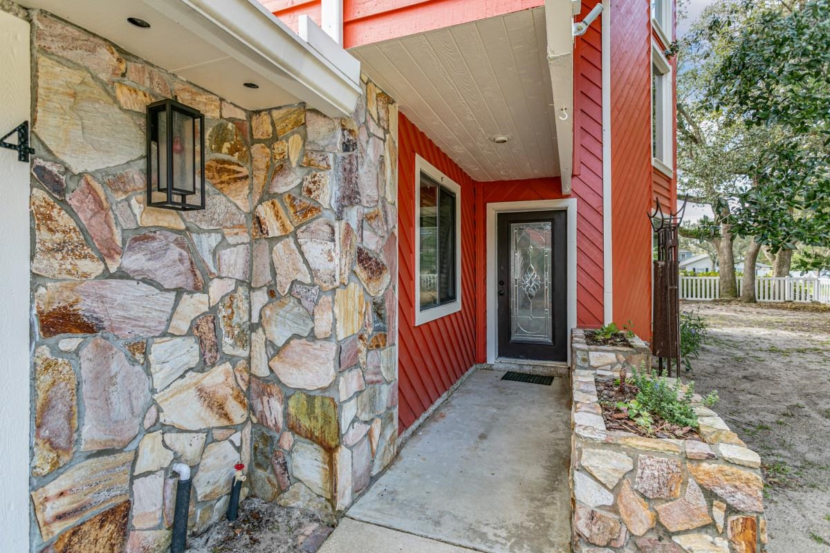 Image 3 of 49 For 4 Santa Maria Ln