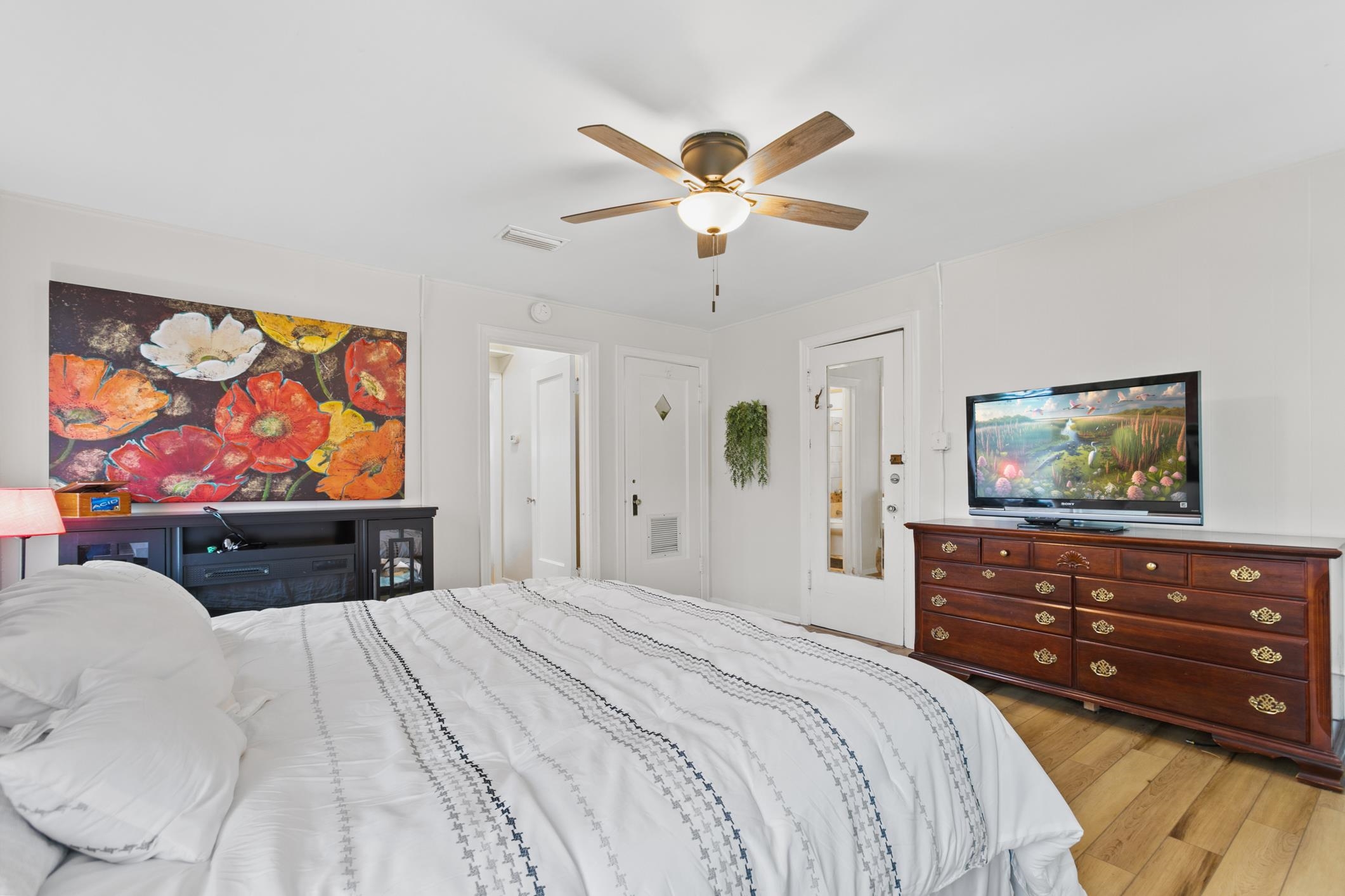 Image 20 of 81 For 85 Saint Augustine Blvd N 1