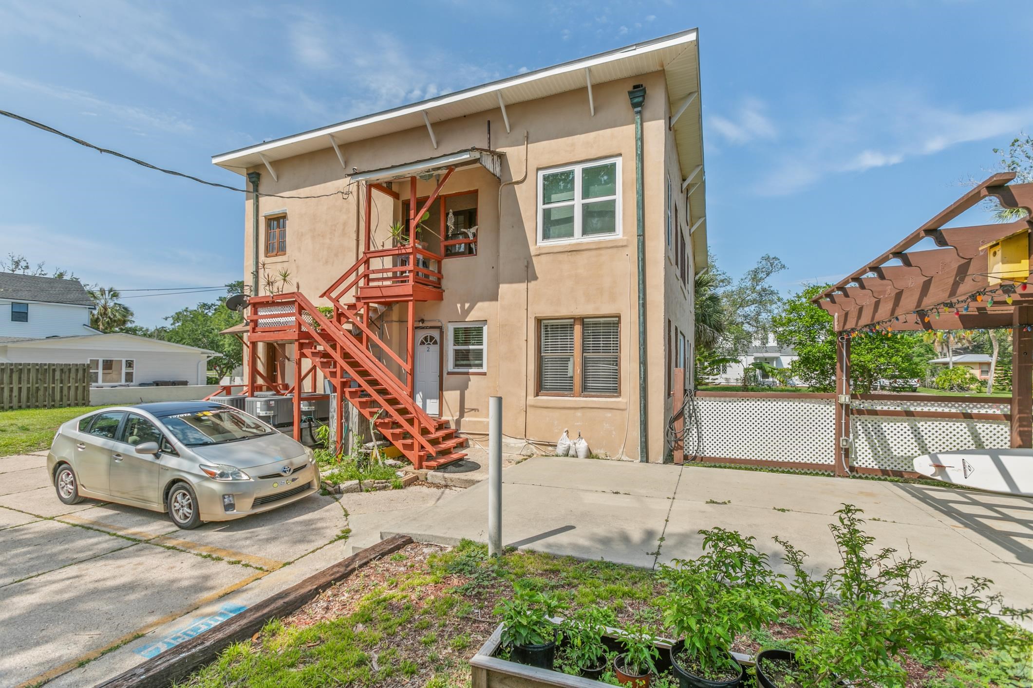 Image 23 of 81 For 85 Saint Augustine Blvd N 1
