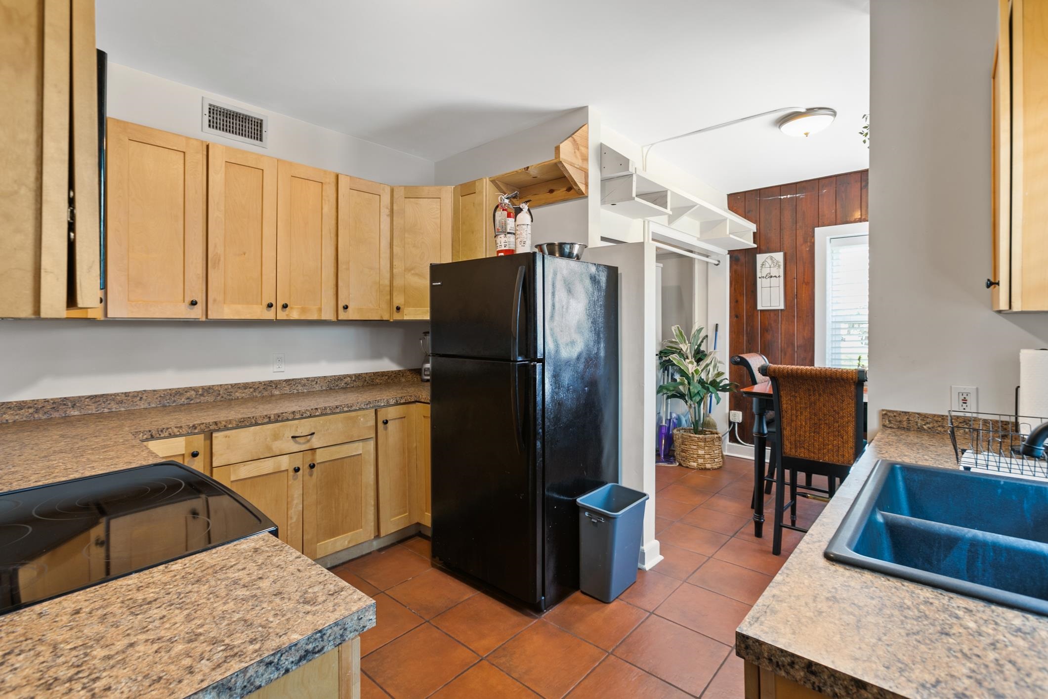 Image 44 of 81 For 85 Saint Augustine Blvd N 1