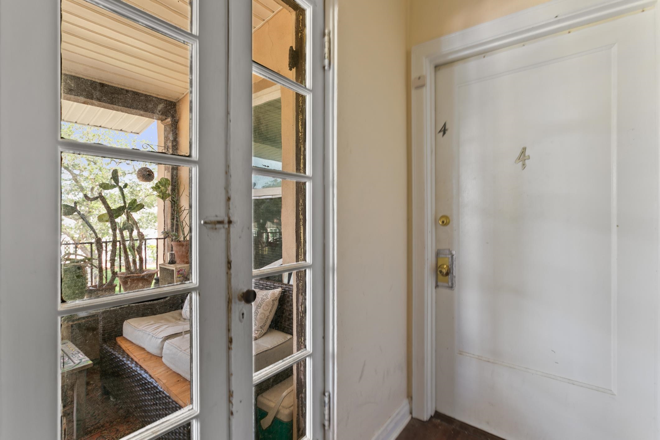 Image 67 of 81 For 85 Saint Augustine Blvd N 1