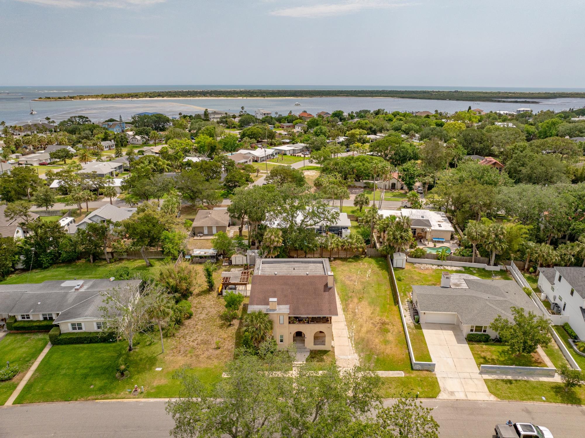 Image 76 of 81 For 85 Saint Augustine Blvd N 1