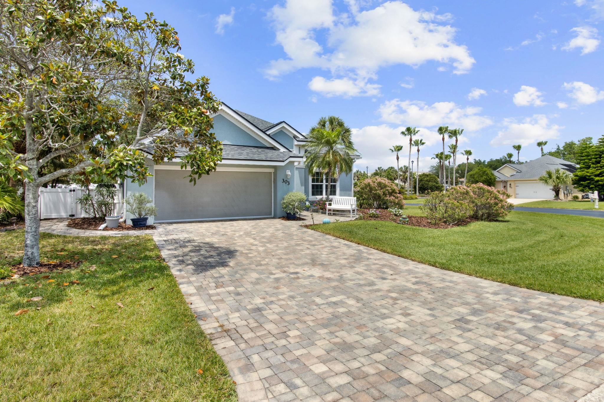 Image 7 of 58 For 303 Ocean Trace Rd S