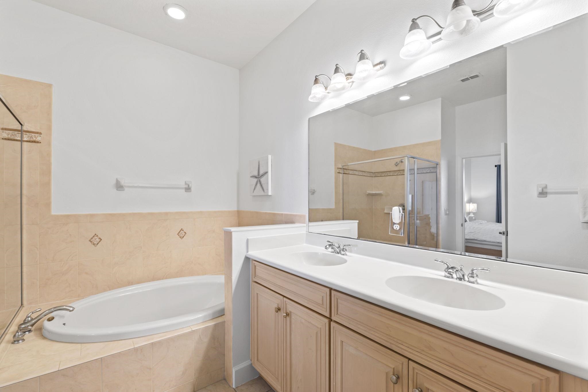 Image 21 of 56 For 700 Cinnamon Beach Way  633