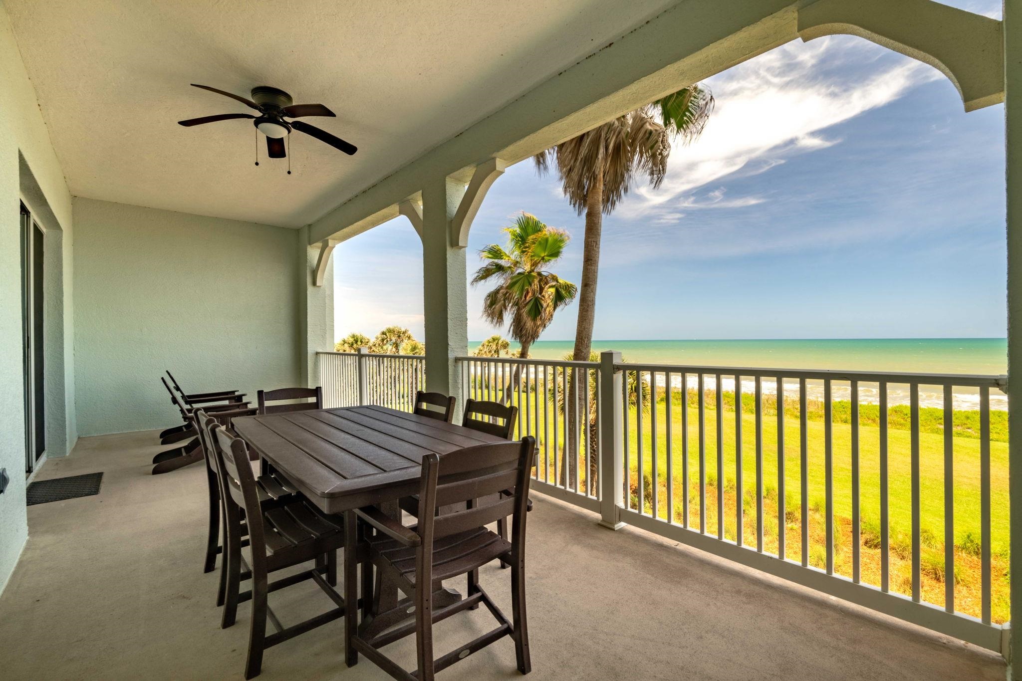 Image 31 of 56 For 700 Cinnamon Beach Way  633