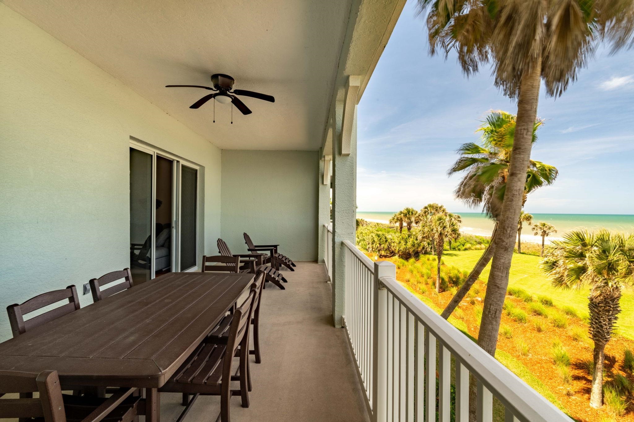 Image 32 of 56 For 700 Cinnamon Beach Way  633