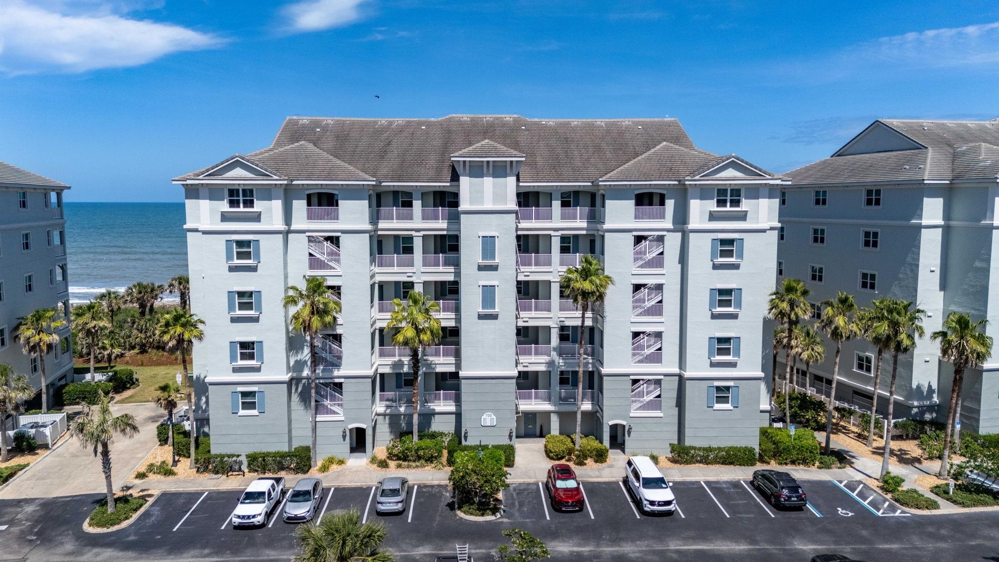 Image 4 of 56 For 700 Cinnamon Beach Way  633