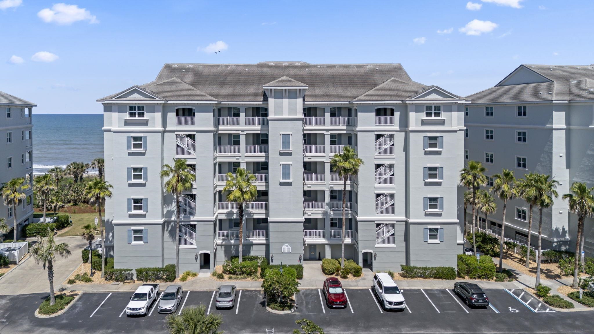 Image 46 of 56 For 700 Cinnamon Beach Way  633