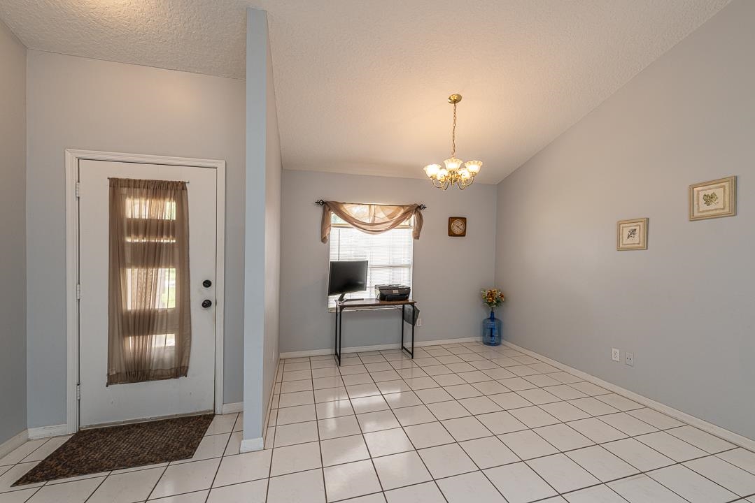 Image 2 of 22 For 116 Captains Pointe Circle
