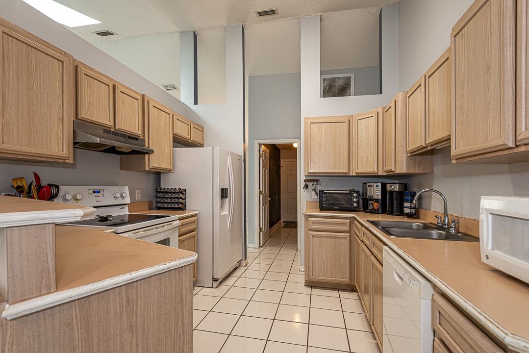 Image 6 of 22 For 116 Captains Pointe Circle