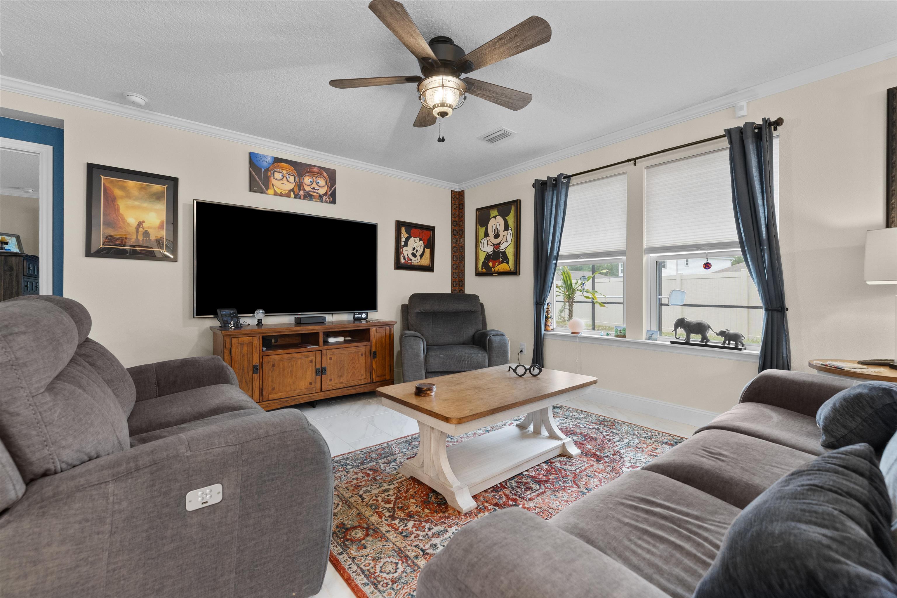 Image 21 of 32 For 196 Sawmill Forest Ct