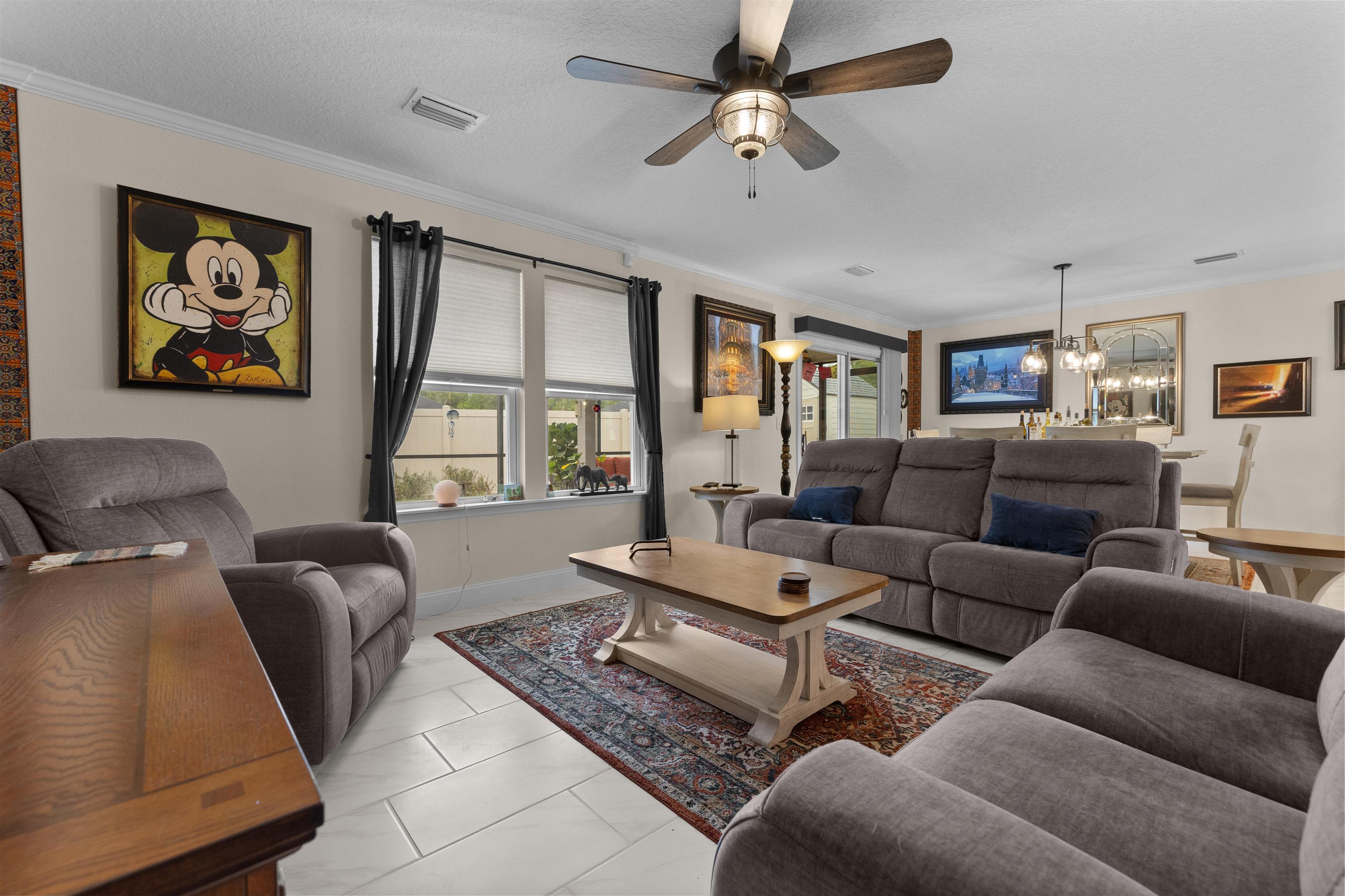 Image 22 of 32 For 196 Sawmill Forest Ct