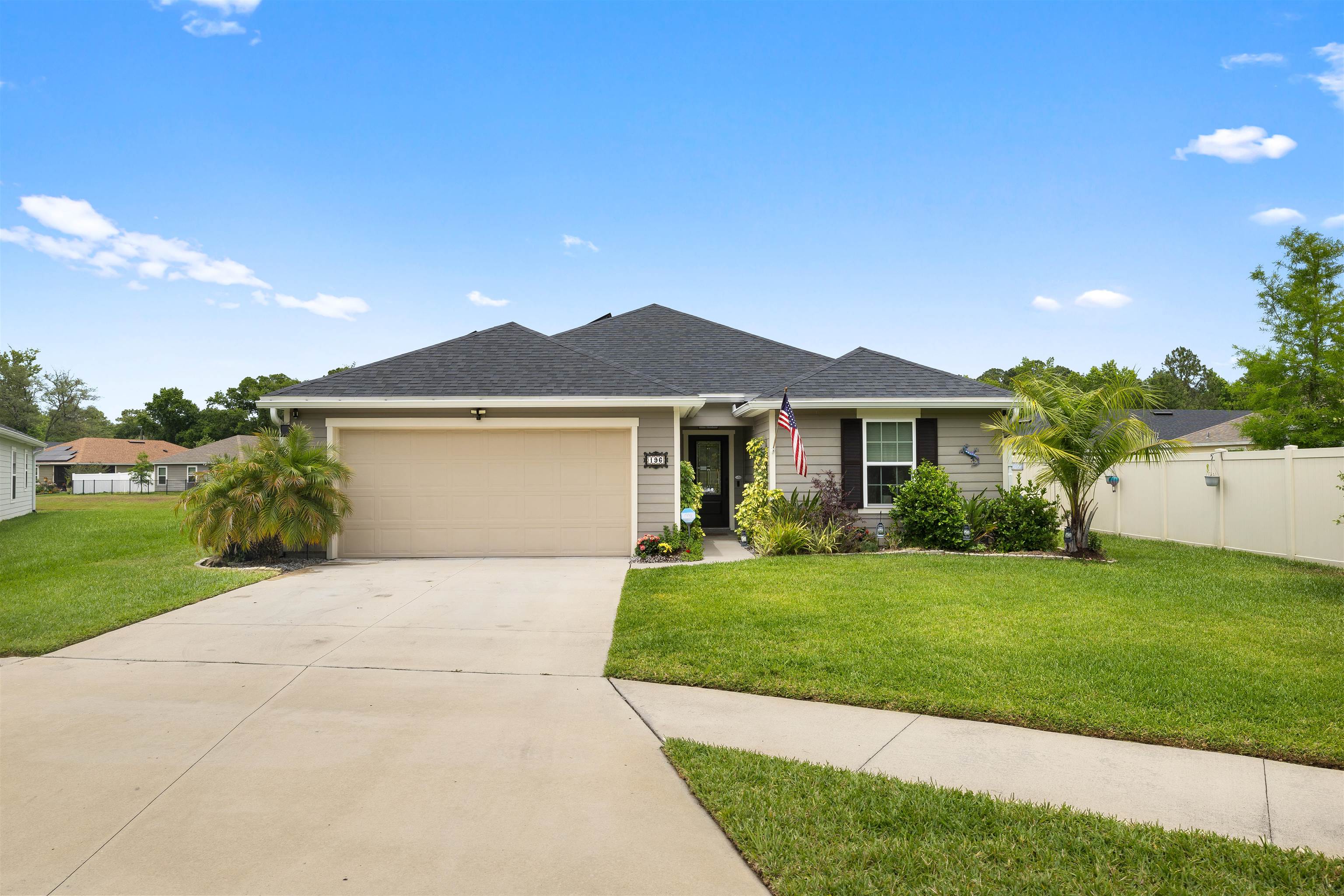 Image 3 of 32 For 196 Sawmill Forest Ct