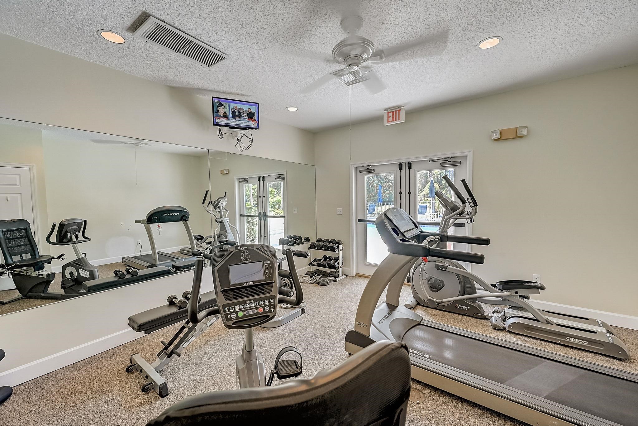 Image 37 of 47 For 112 Laurel Wood Way  202