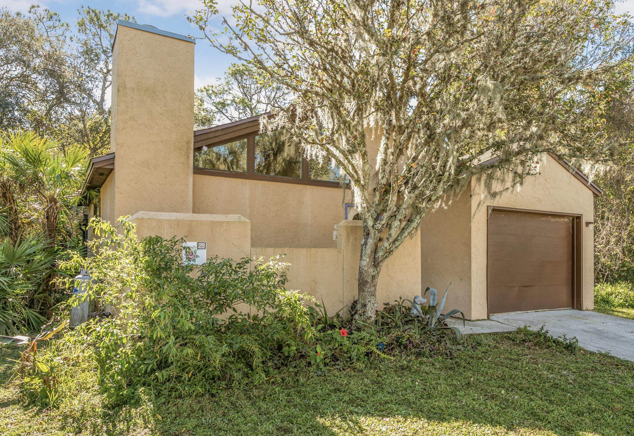 Image 2 of 42 For 29 Hybiscus Avenue