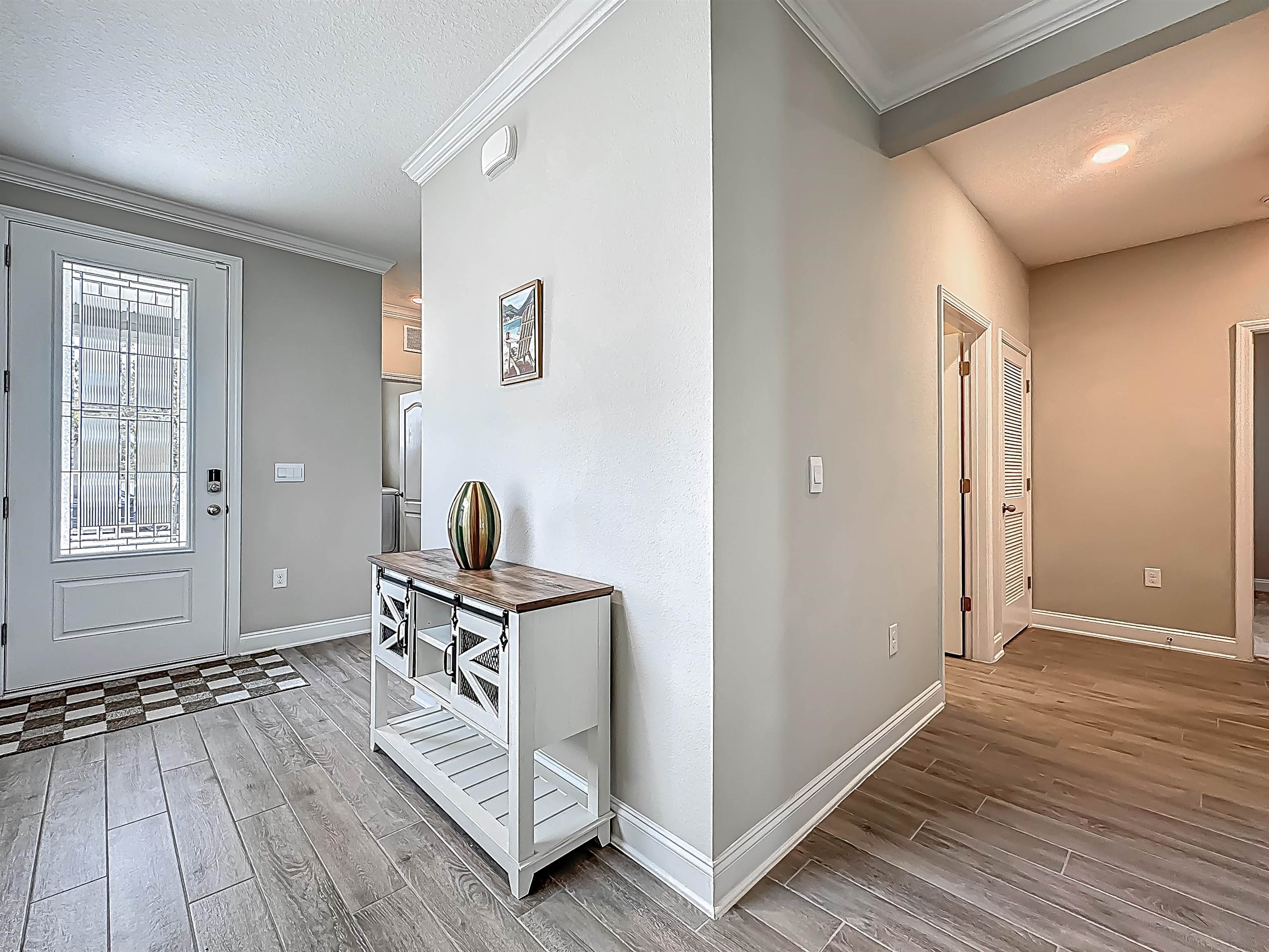 Image 4 of 38 For 223 Thistleton Way