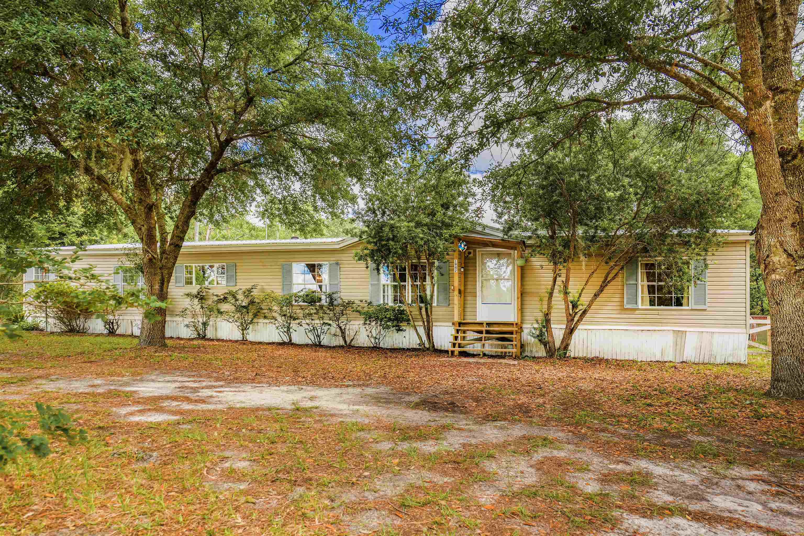 Details for 1942 State Road 16, Green Cove Springs, FL 32043