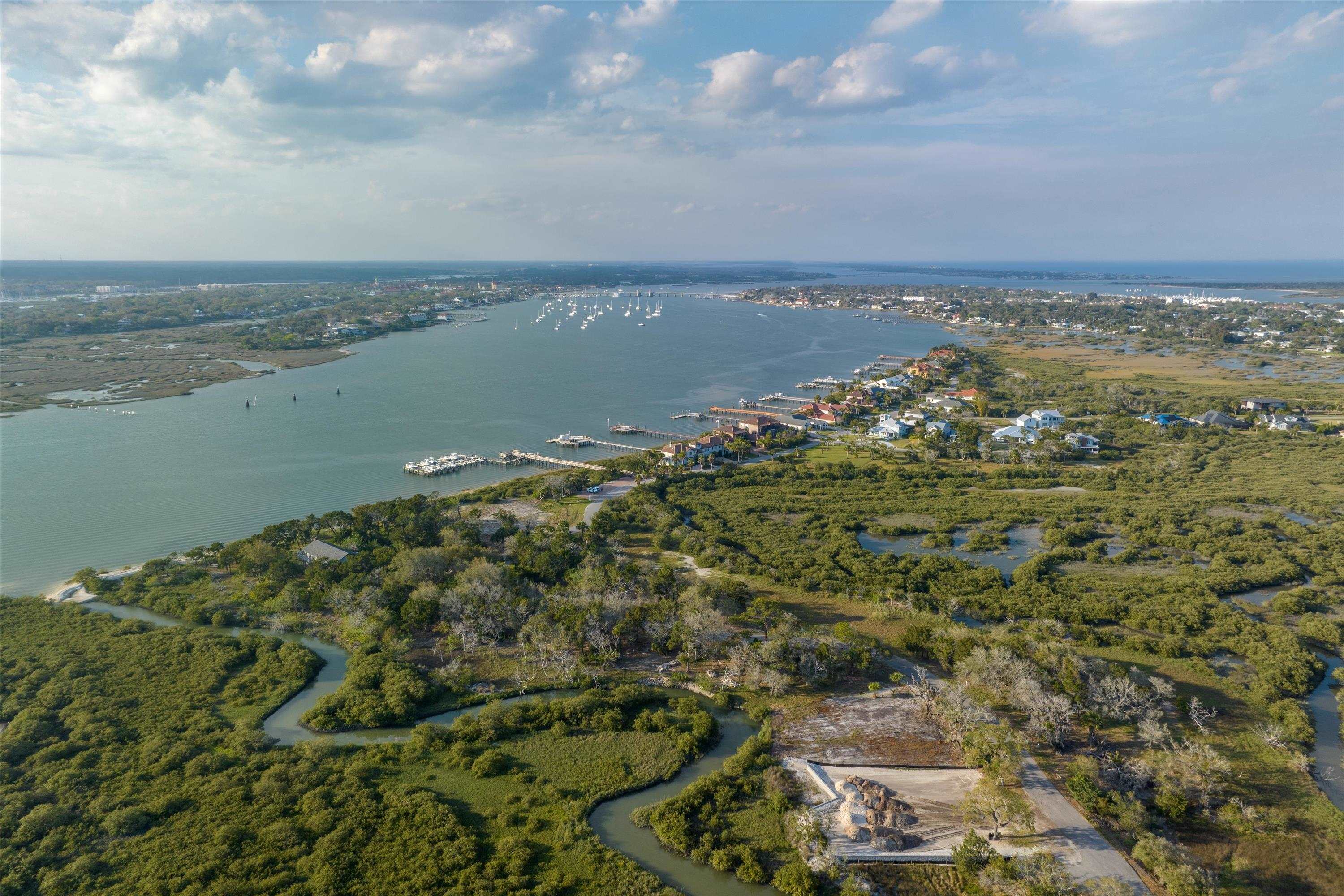 Image 2 of 6 For 228 Pelican Reef Dr