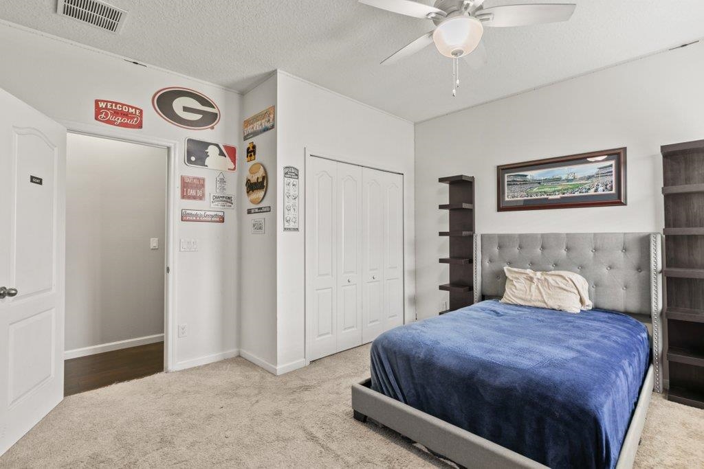 Image 24 of 60 For 117 Mission Cove Cir