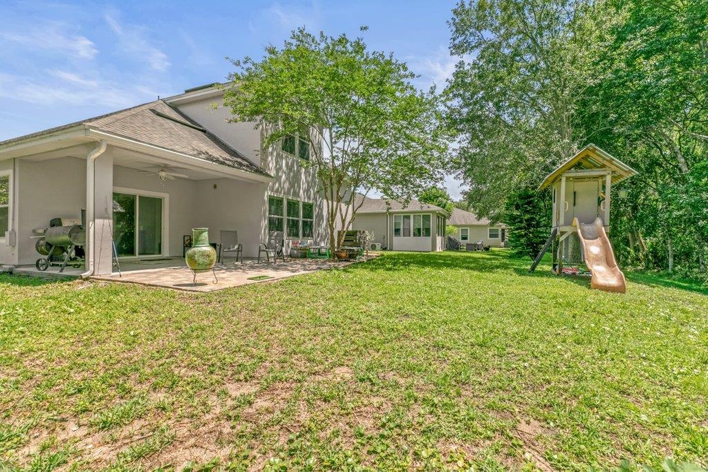 Image 42 of 60 For 117 Mission Cove Cir
