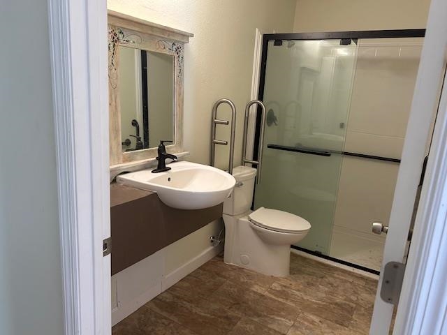 Image 12 of 23 For 112 Bellray Dr
