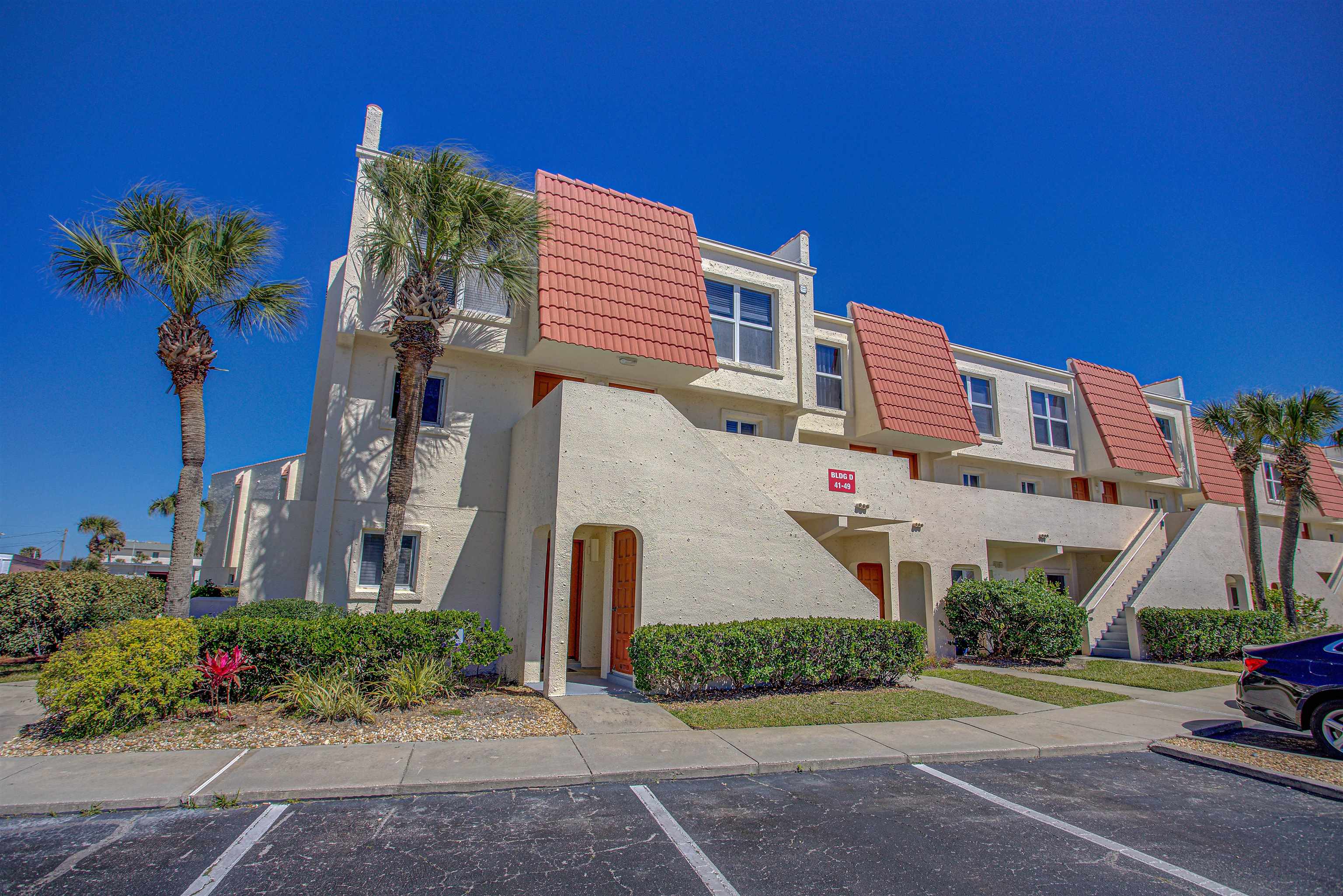 Image 28 of 29 For 390 A1a Beach Blvd  43