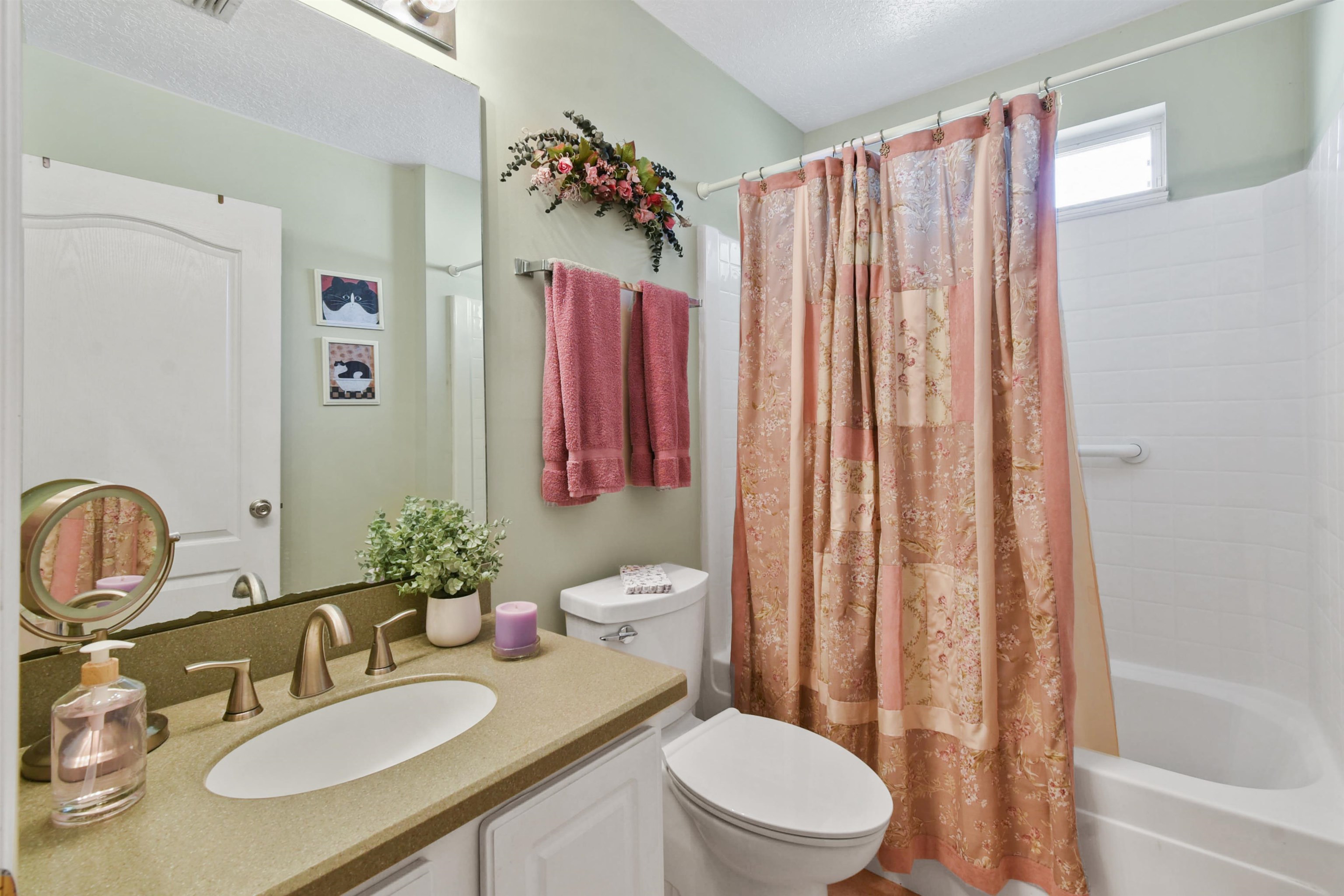 Image 24 of 36 For 5586 Loon Lake Ct