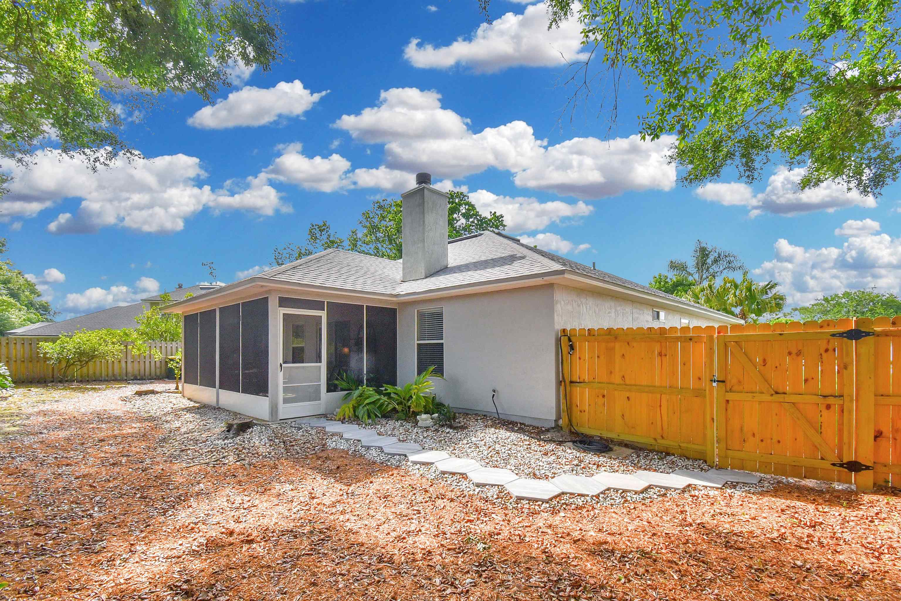 Image 30 of 36 For 5586 Loon Lake Ct
