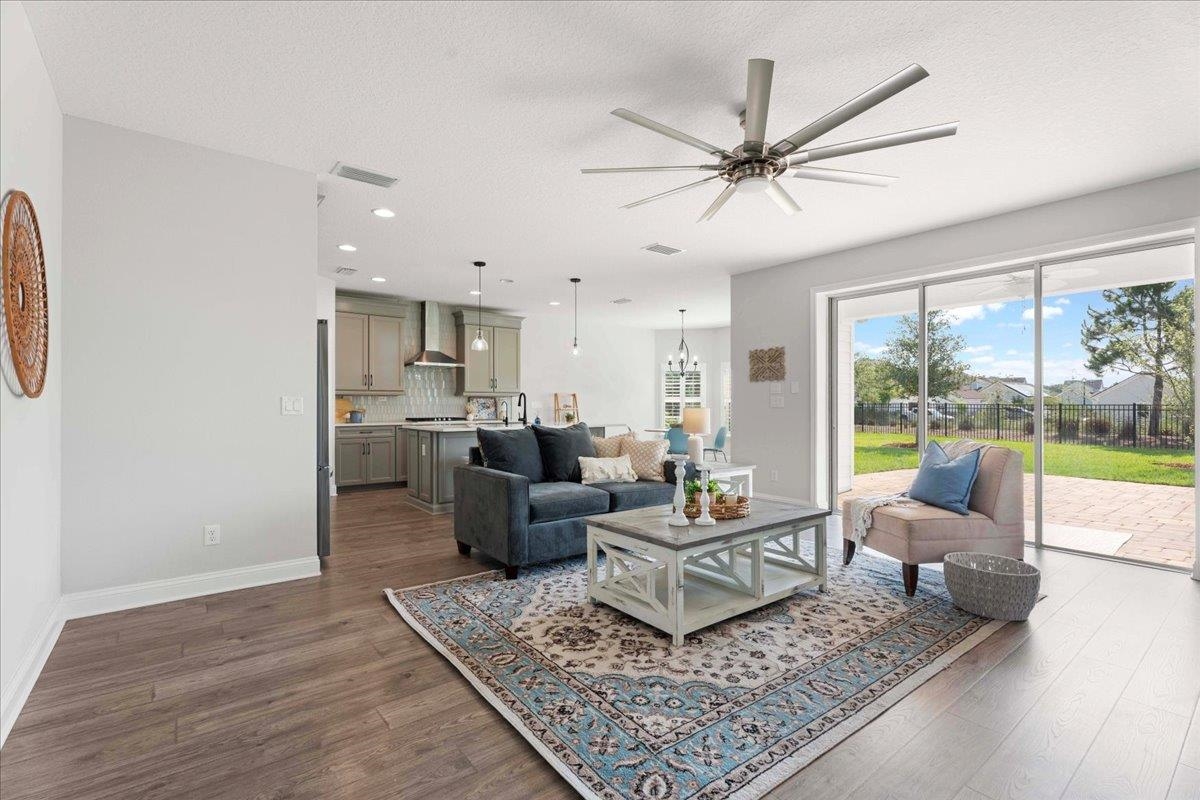 Image 13 of 62 For 295 Ferndale Way