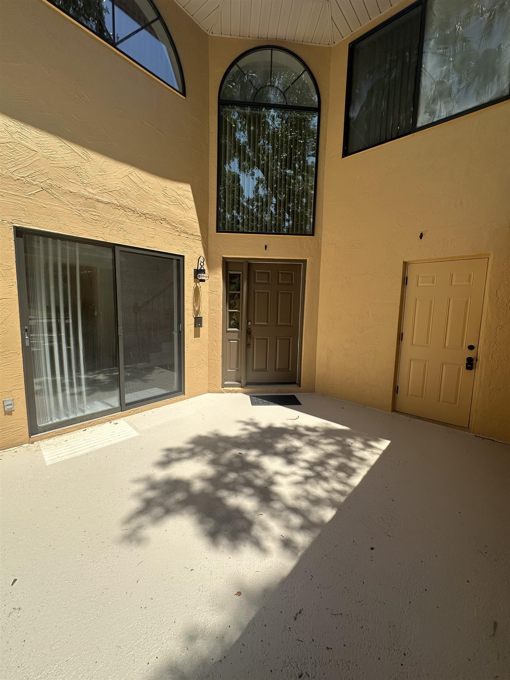 Image 4 of 52 For 29 Sunrise Villas Ln
