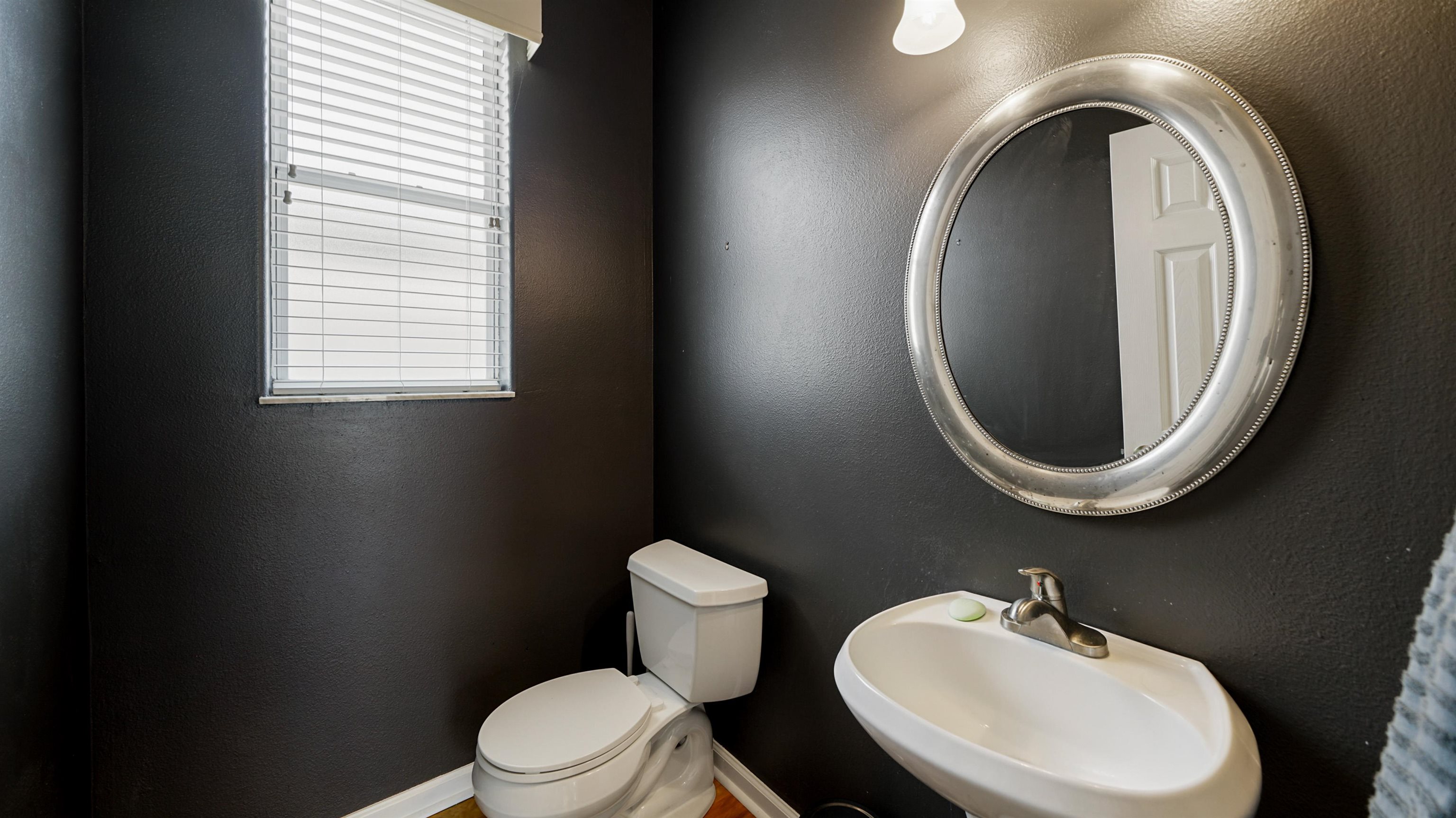 Image 15 of 46 For 165 Cedar Ridge Cir