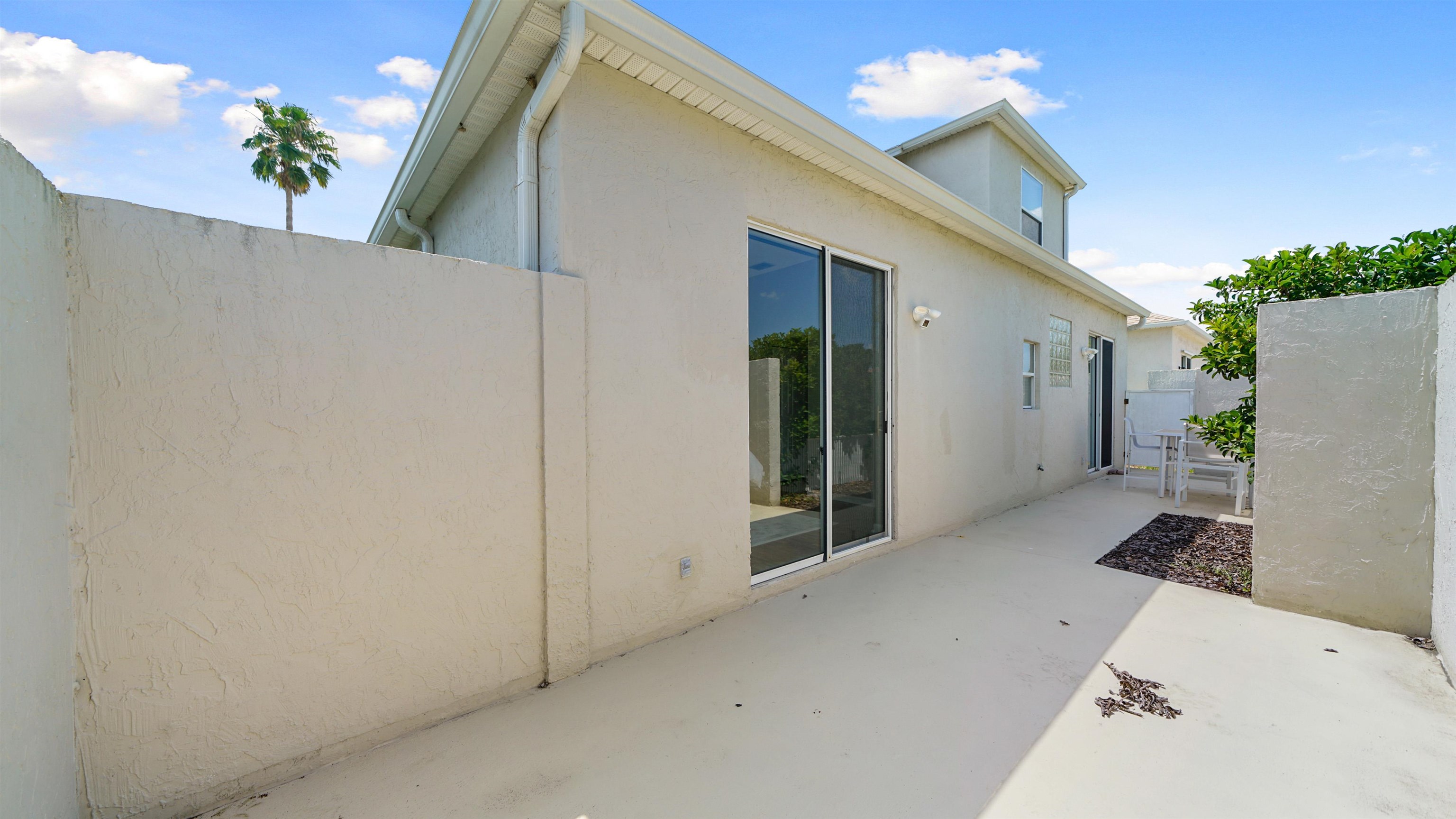 Image 22 of 46 For 165 Cedar Ridge Cir