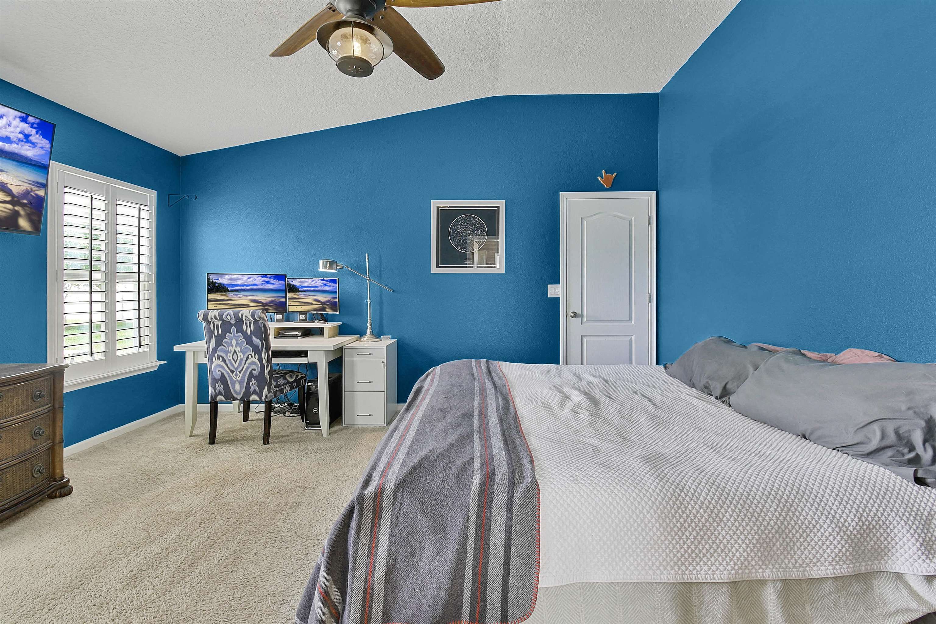 Image 16 of 38 For 75 Codman Dr