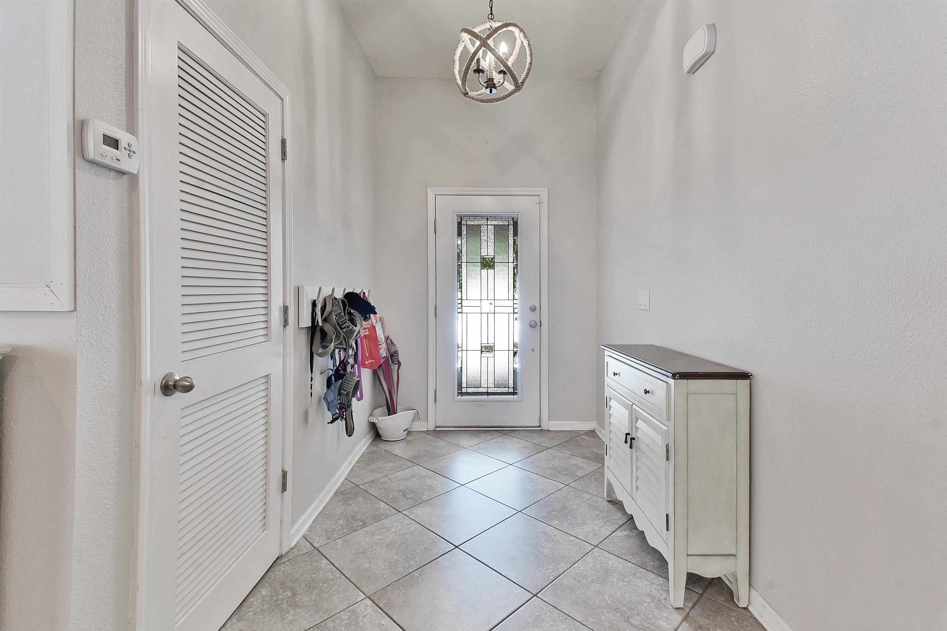 Image 8 of 38 For 75 Codman Dr