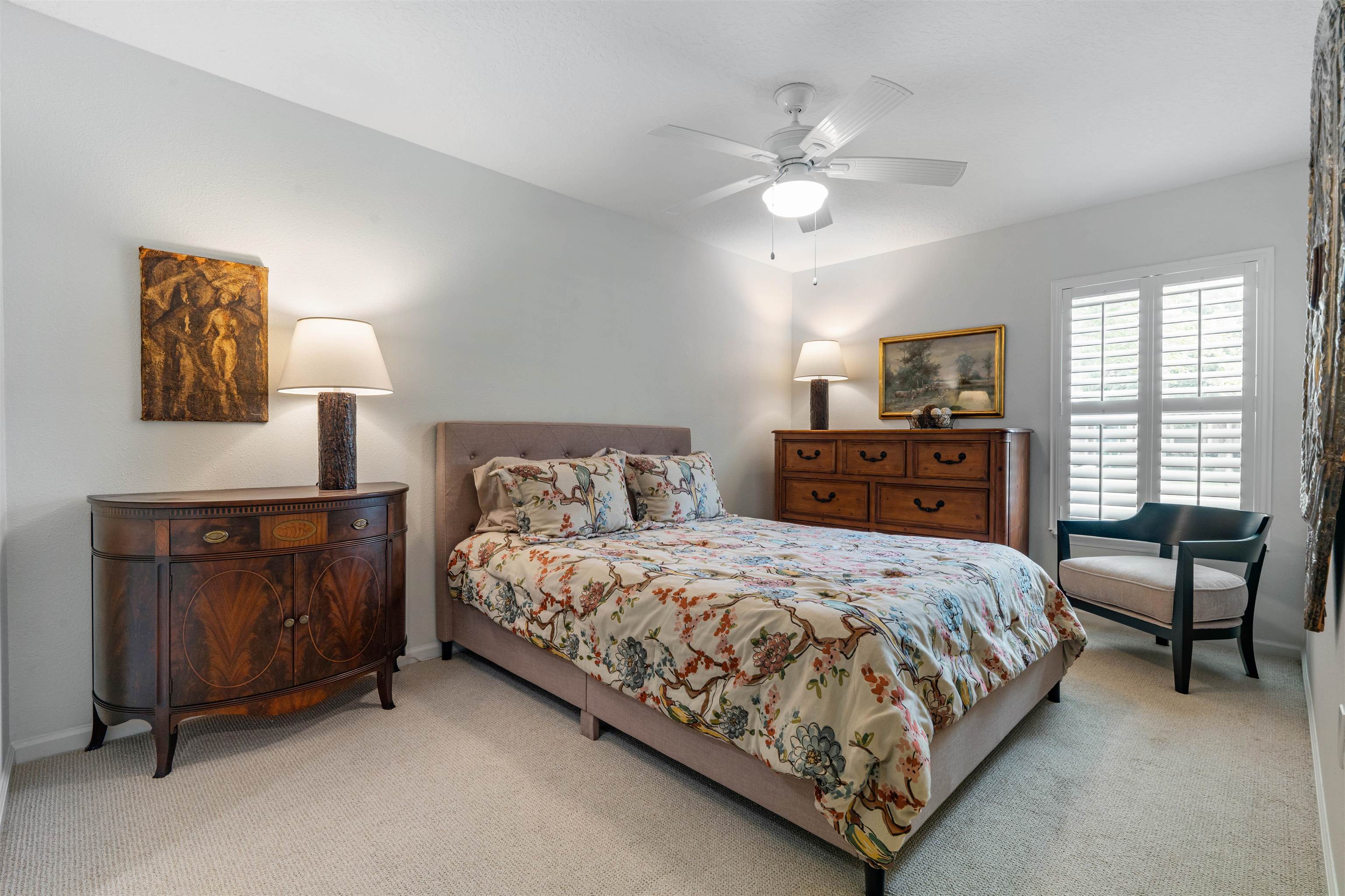 Image 26 of 52 For 271 Roaring Brook Dr