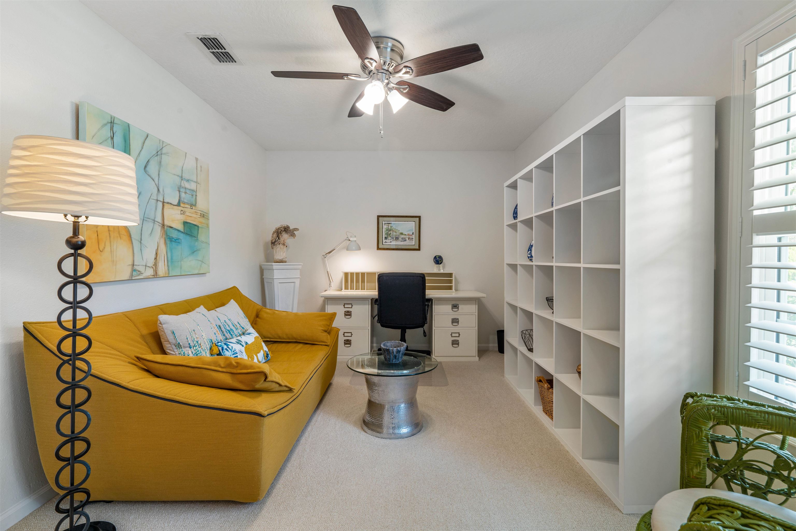 Image 29 of 52 For 271 Roaring Brook Dr