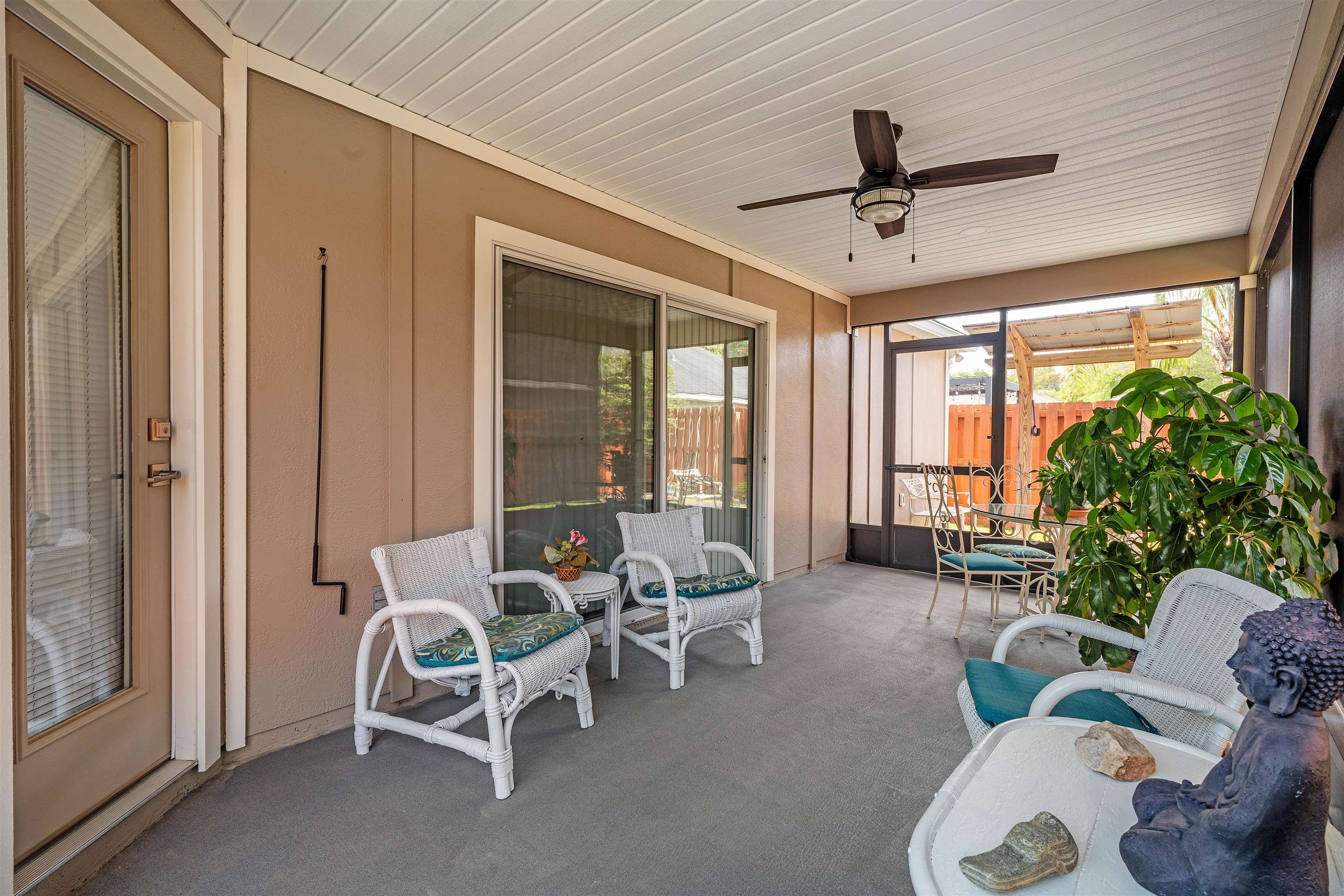 Image 31 of 52 For 271 Roaring Brook Dr