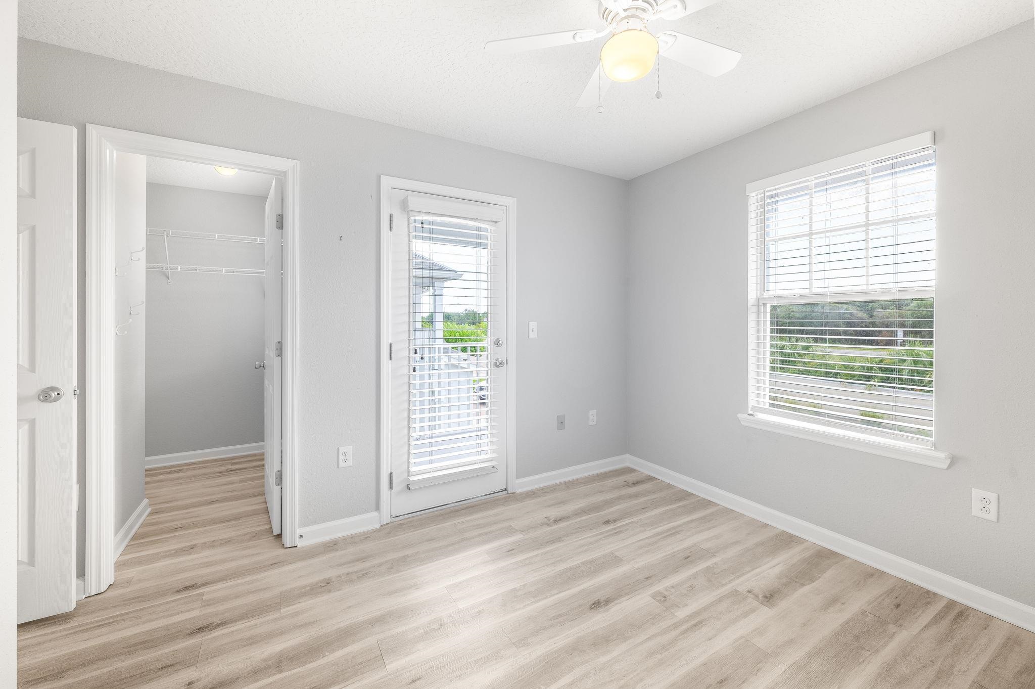 Image 25 of 35 For 113 Islander Dr