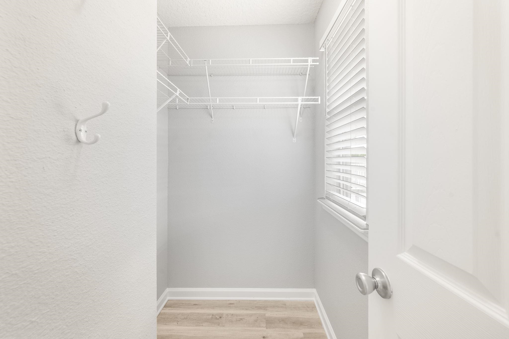 Image 26 of 35 For 113 Islander Dr