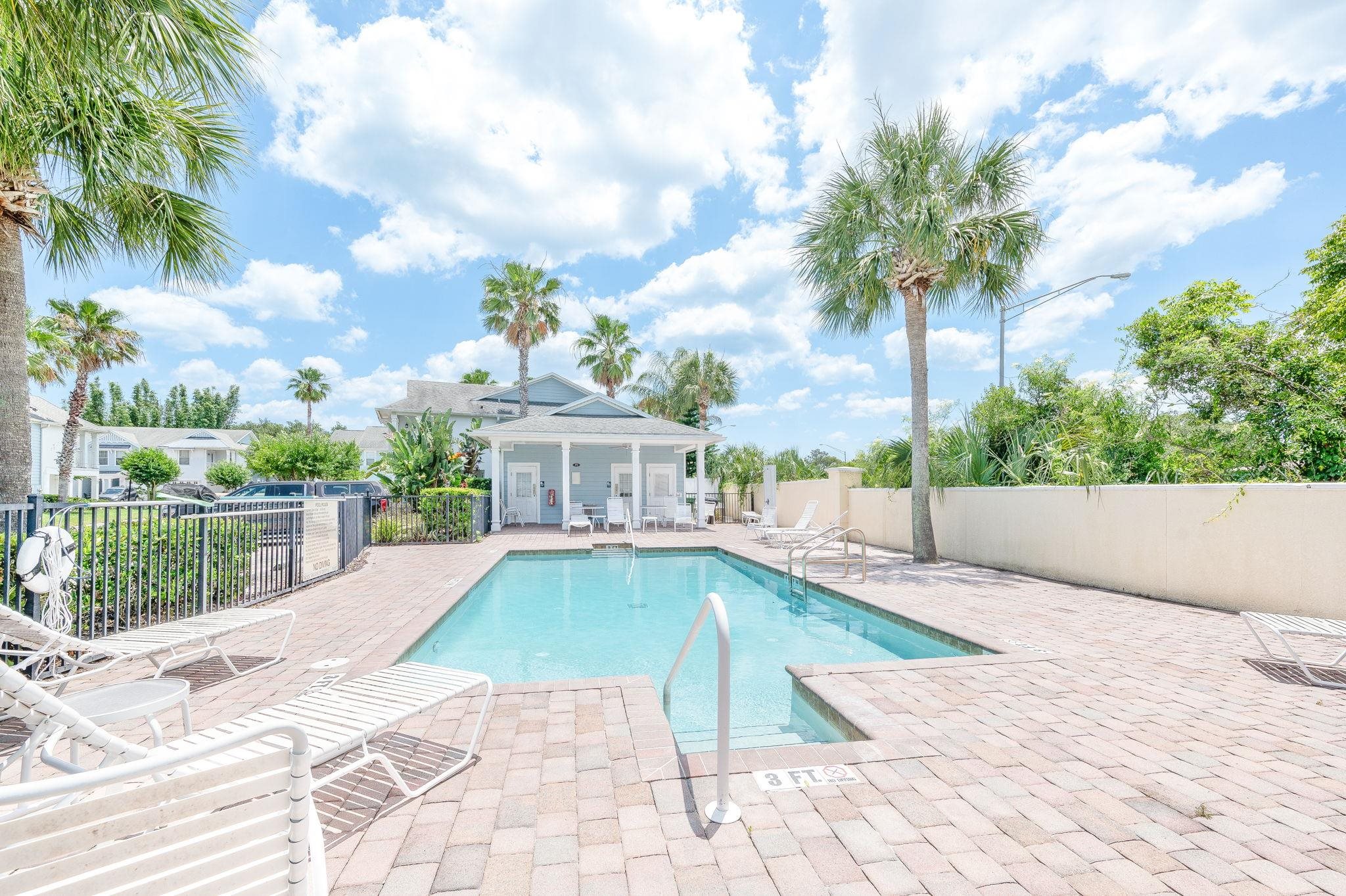 Image 33 of 35 For 113 Islander Dr