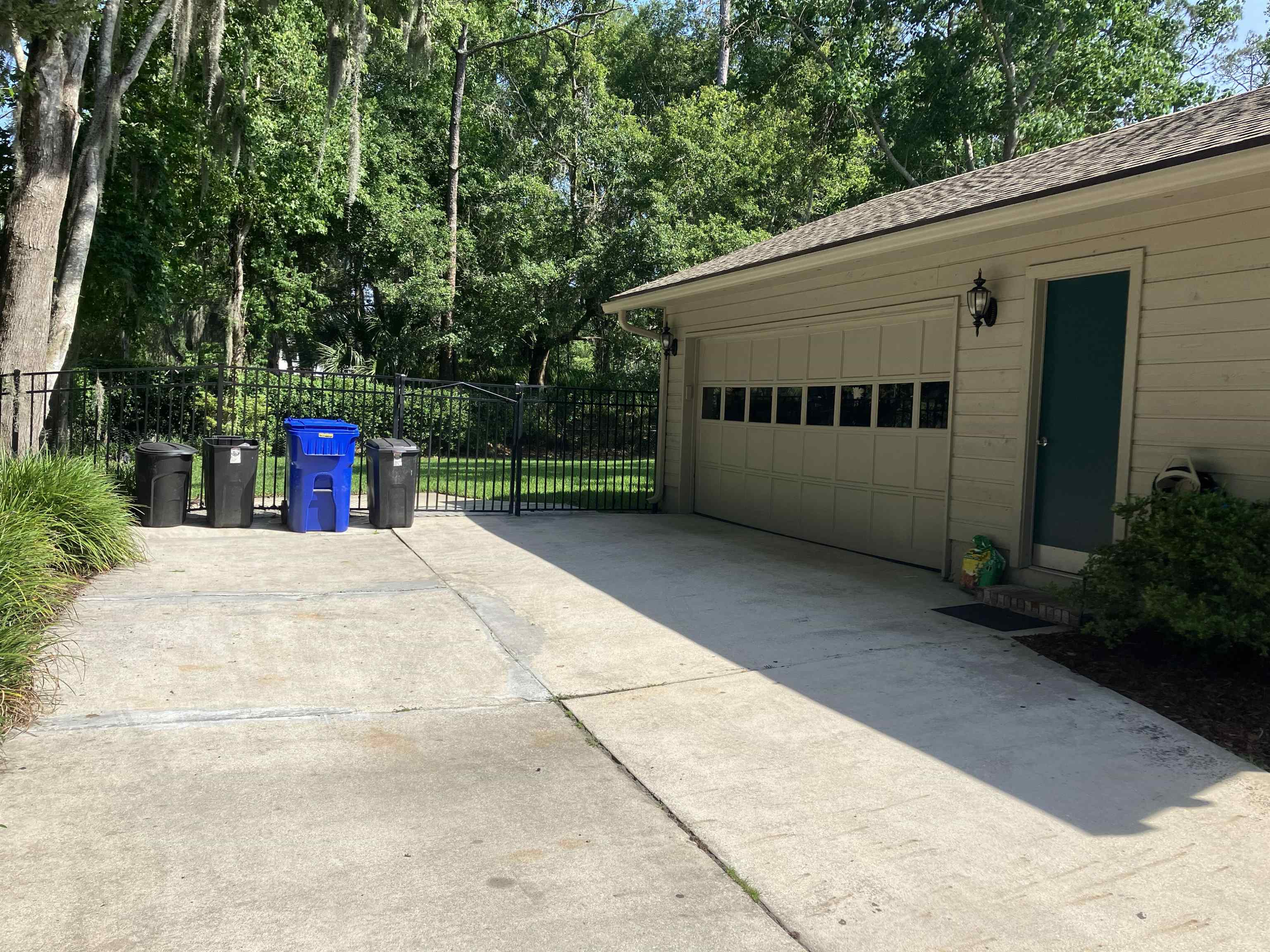 Image 2 of 14 For 1076 Mainsail Ln