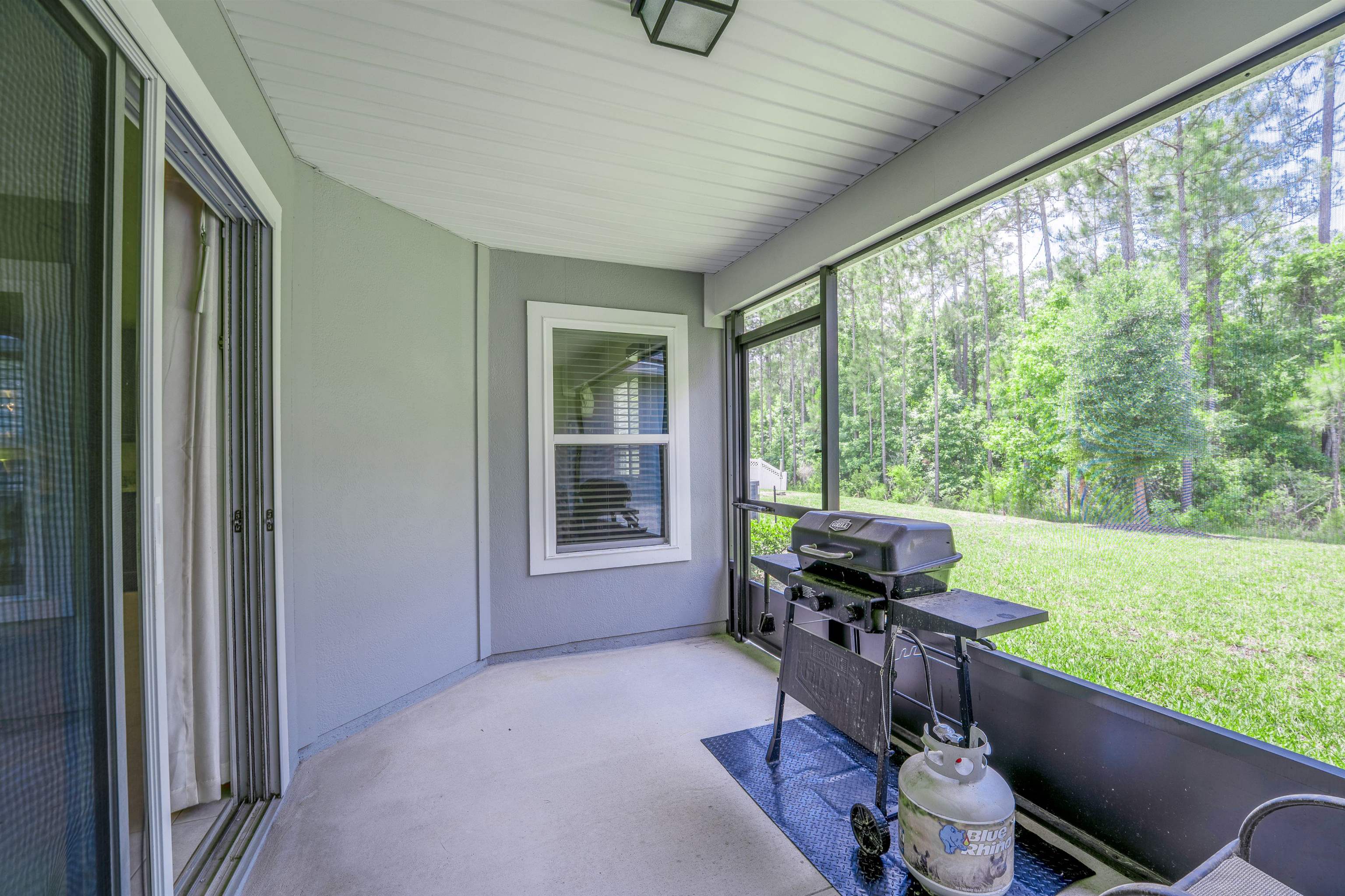 Image 15 of 22 For 64 Birdfield Ct.