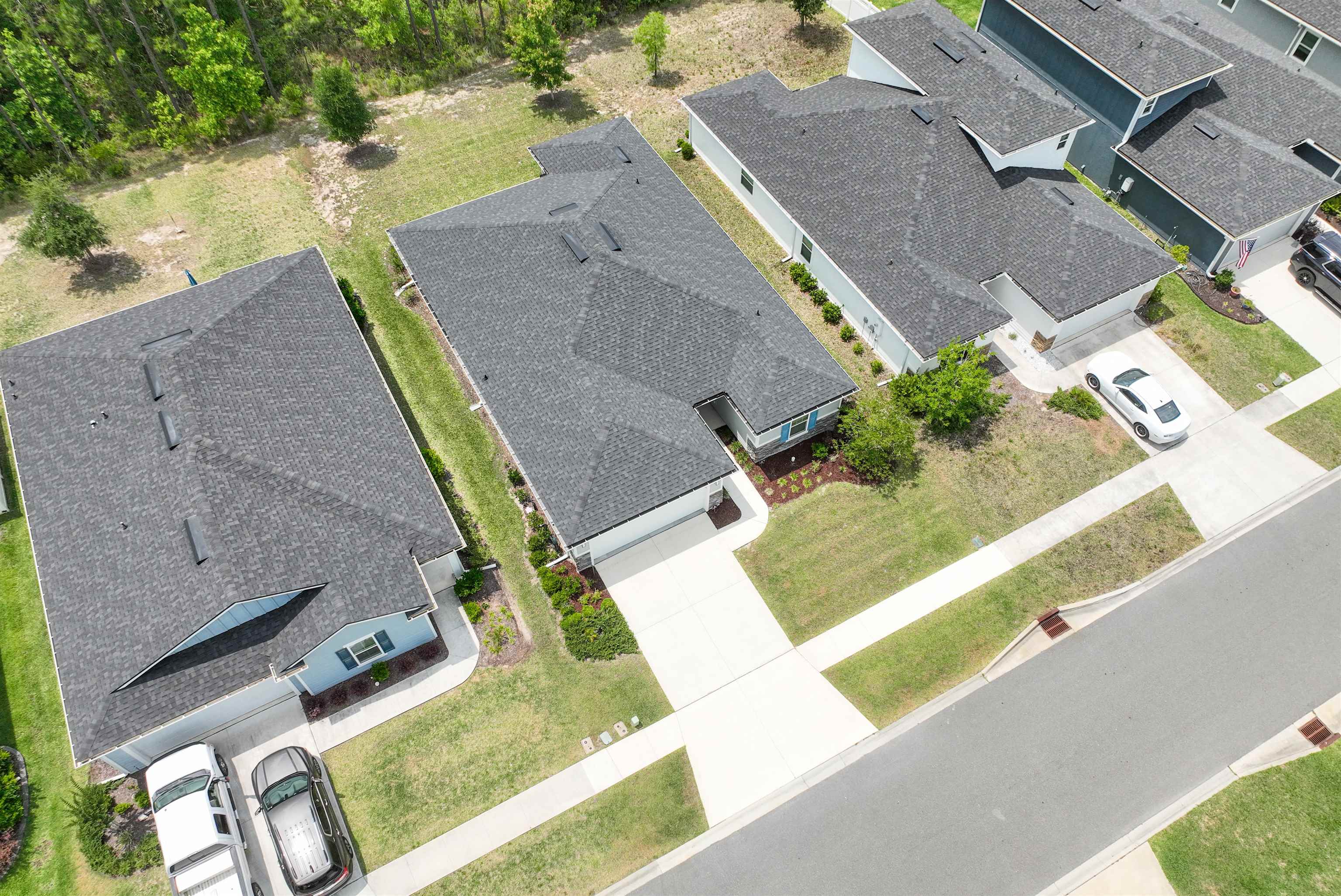 Image 2 of 22 For 64 Birdfield Ct.
