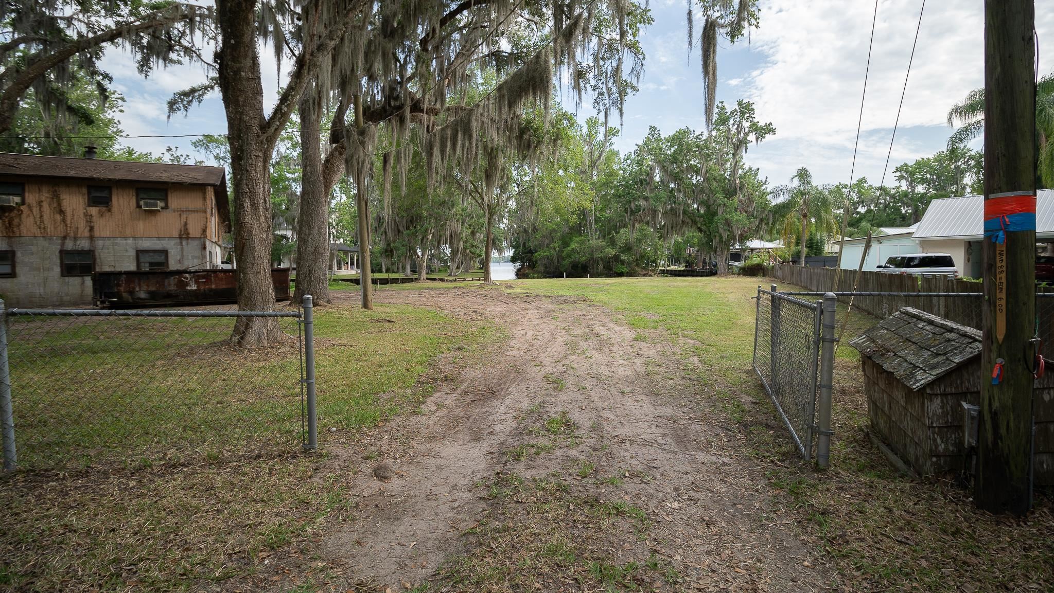 Image 12 of 23 For 8211 Colee Cove Branch Rd