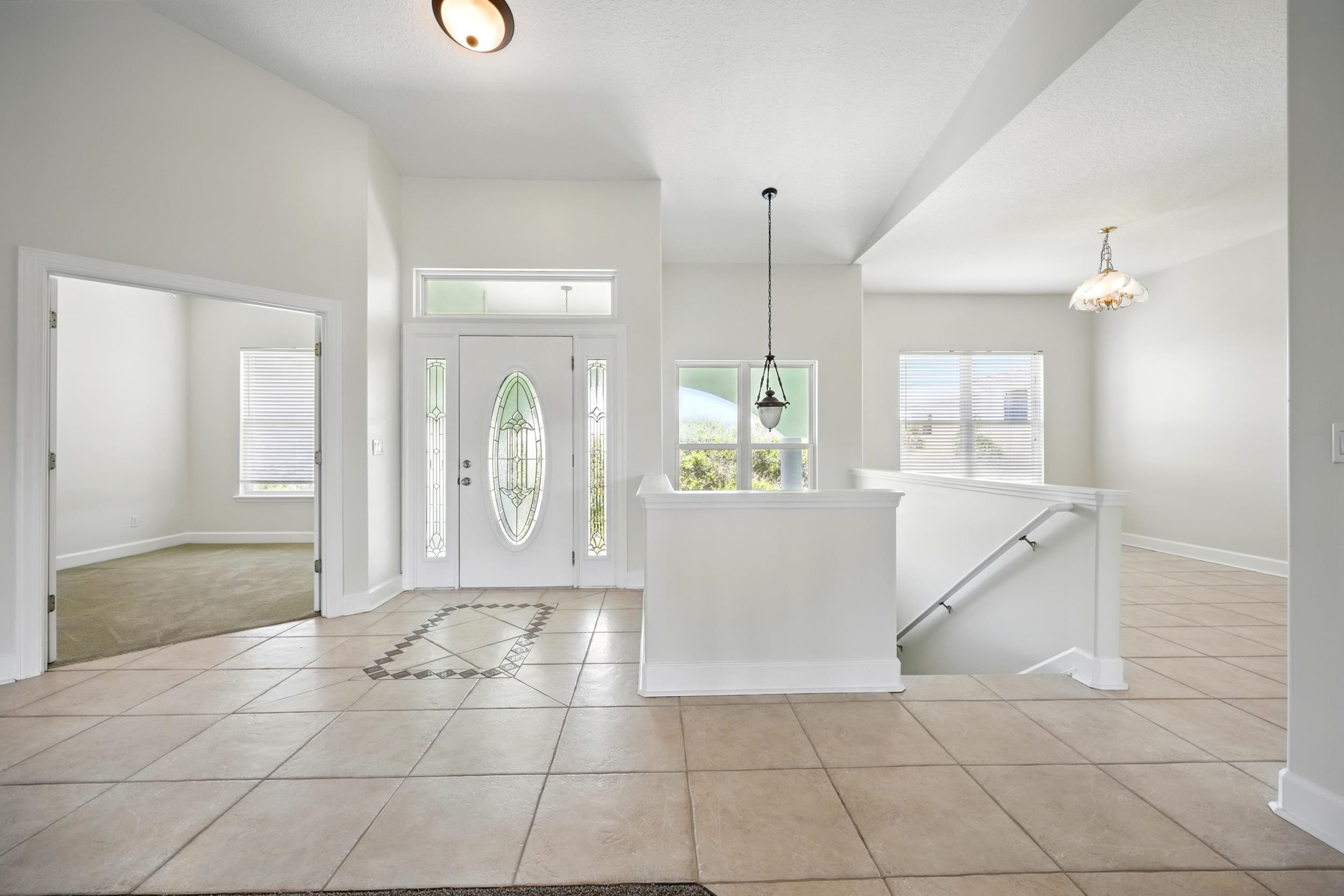 Image 20 of 67 For 500 Seagate Ln