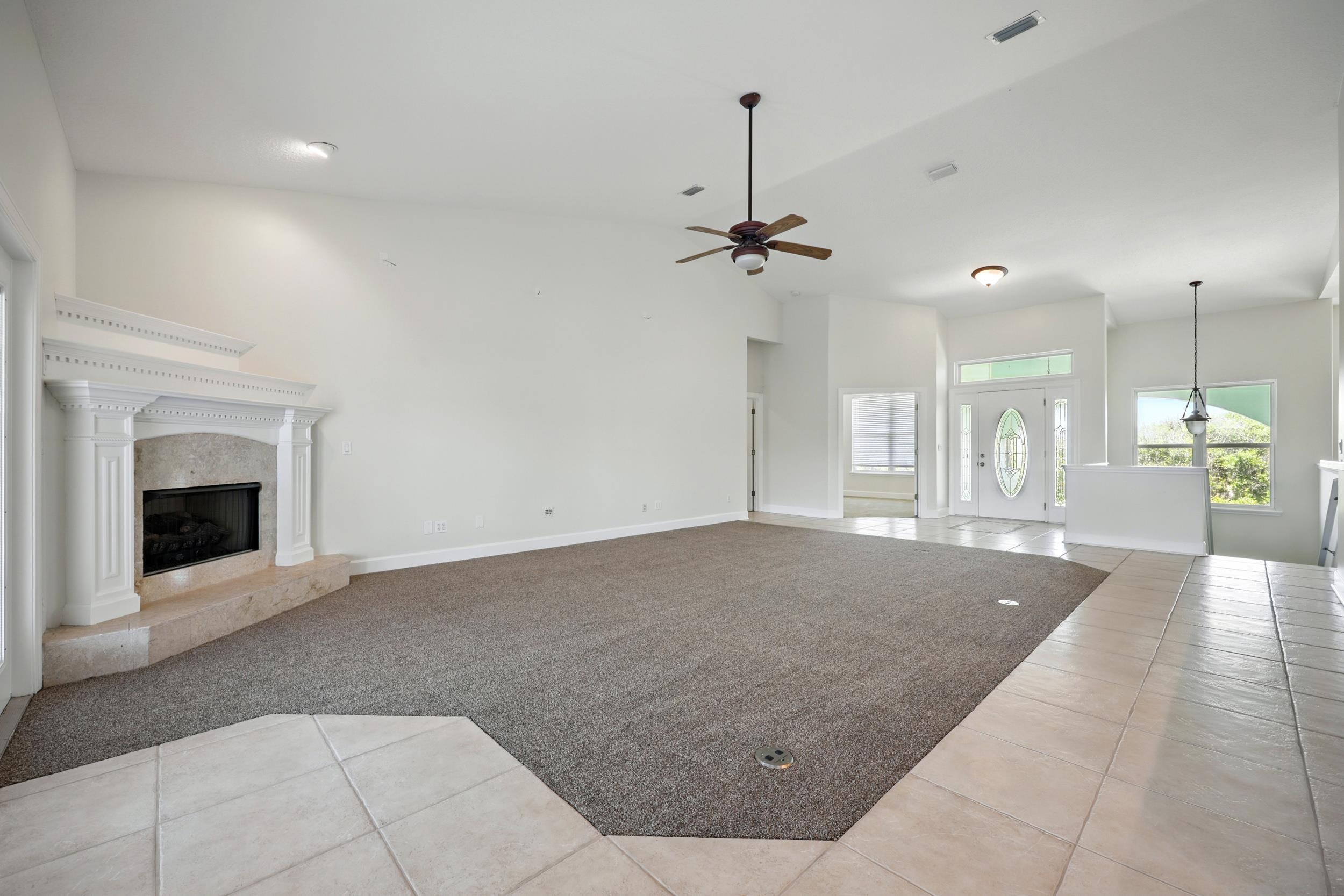 Image 22 of 67 For 500 Seagate Ln