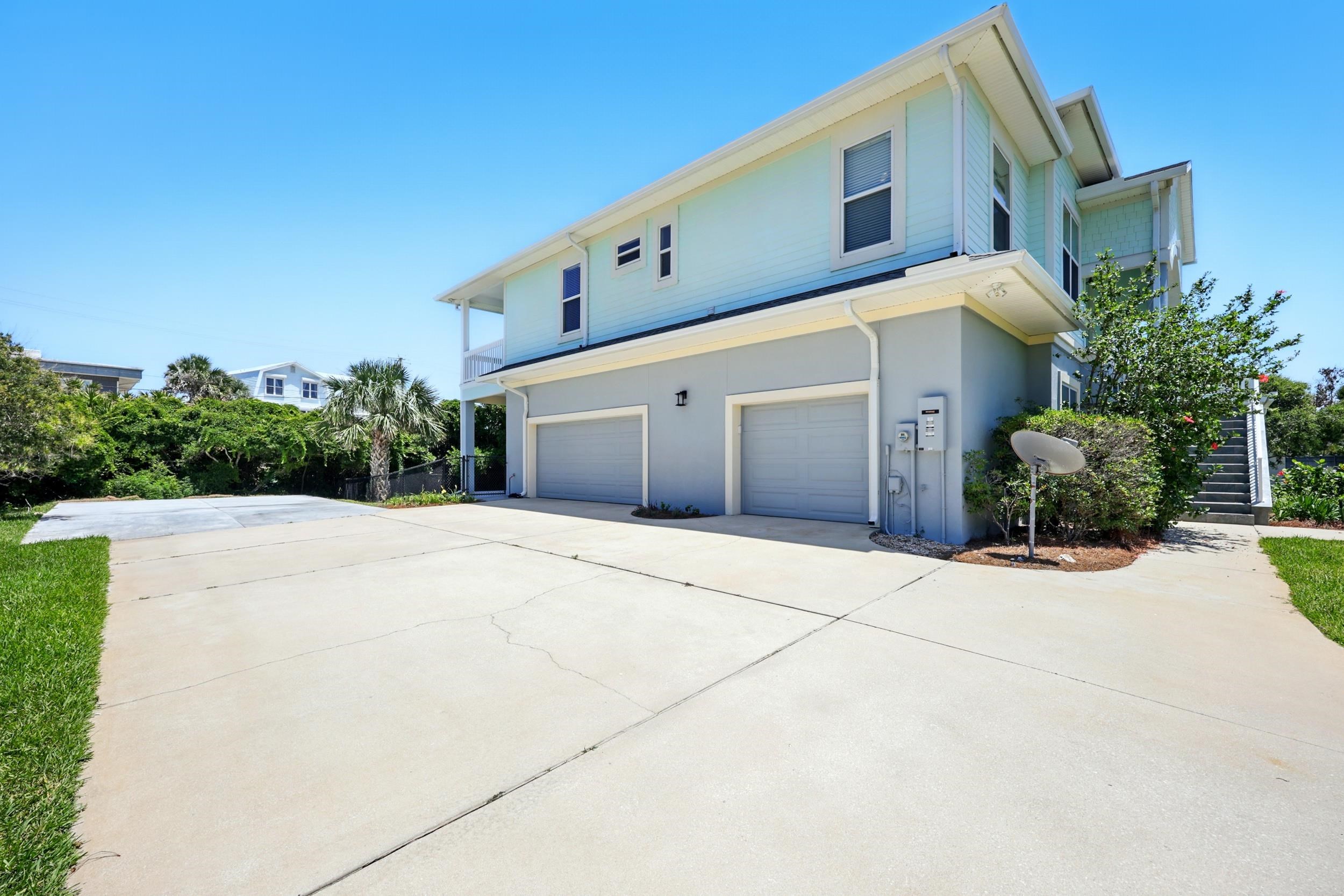 Image 3 of 67 For 500 Seagate Ln